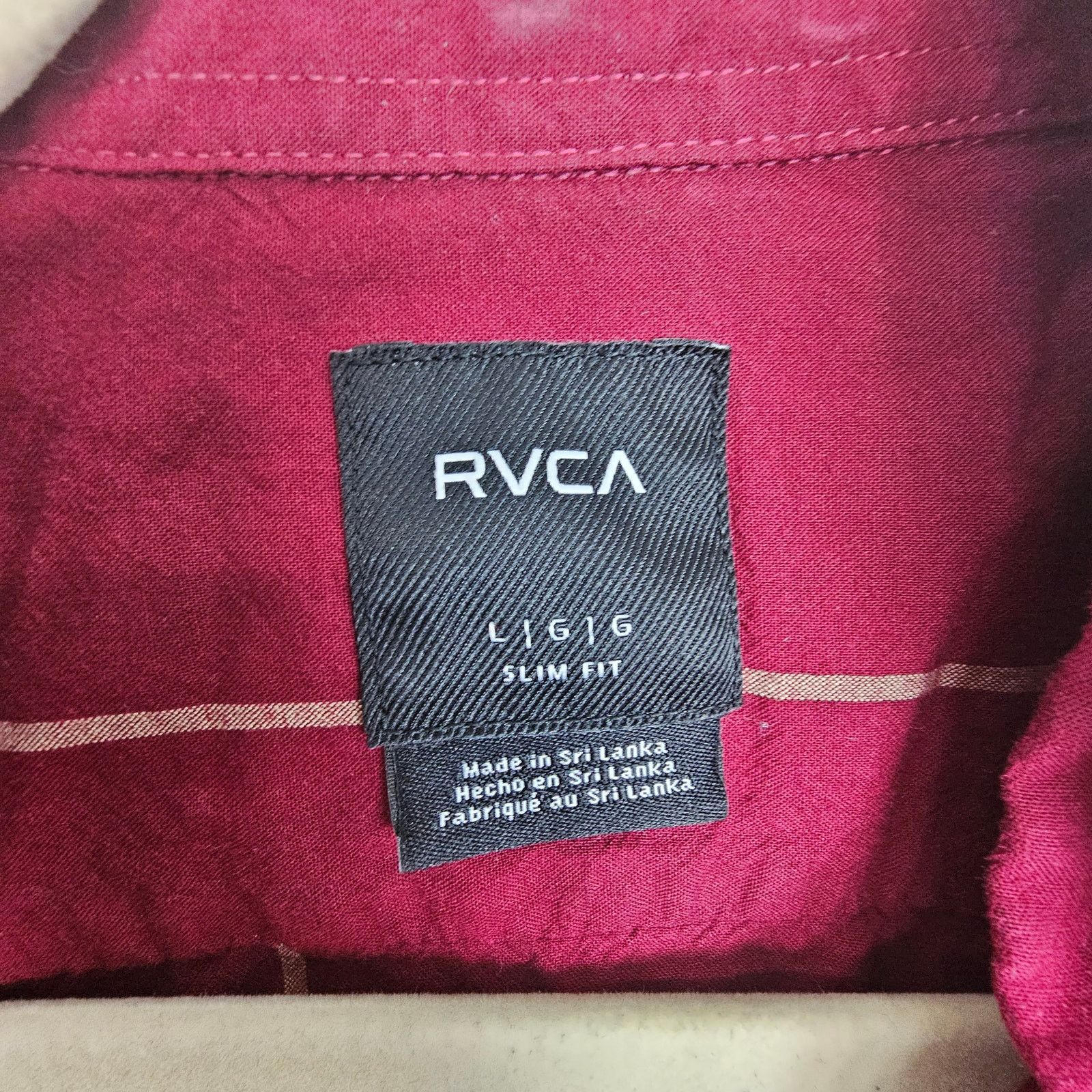 RVCA RVCA Shirt Red Striped Button Front Short Sleeve Top Men L Size US L / EU 52-54 / 3 - 6 Thumbnail
