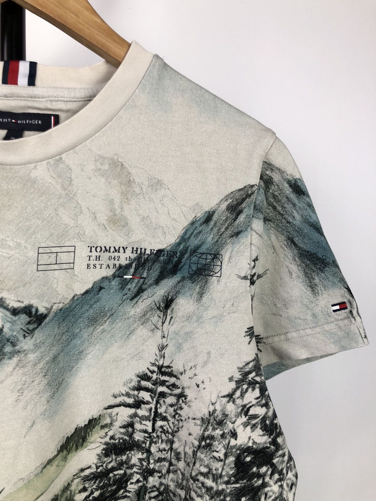 Tommy Hilfiger × Vintage Vintage shirt Tommy Hilfiger Landscape Size US M / EU 48-50 / 2 - 5 Thumbnail