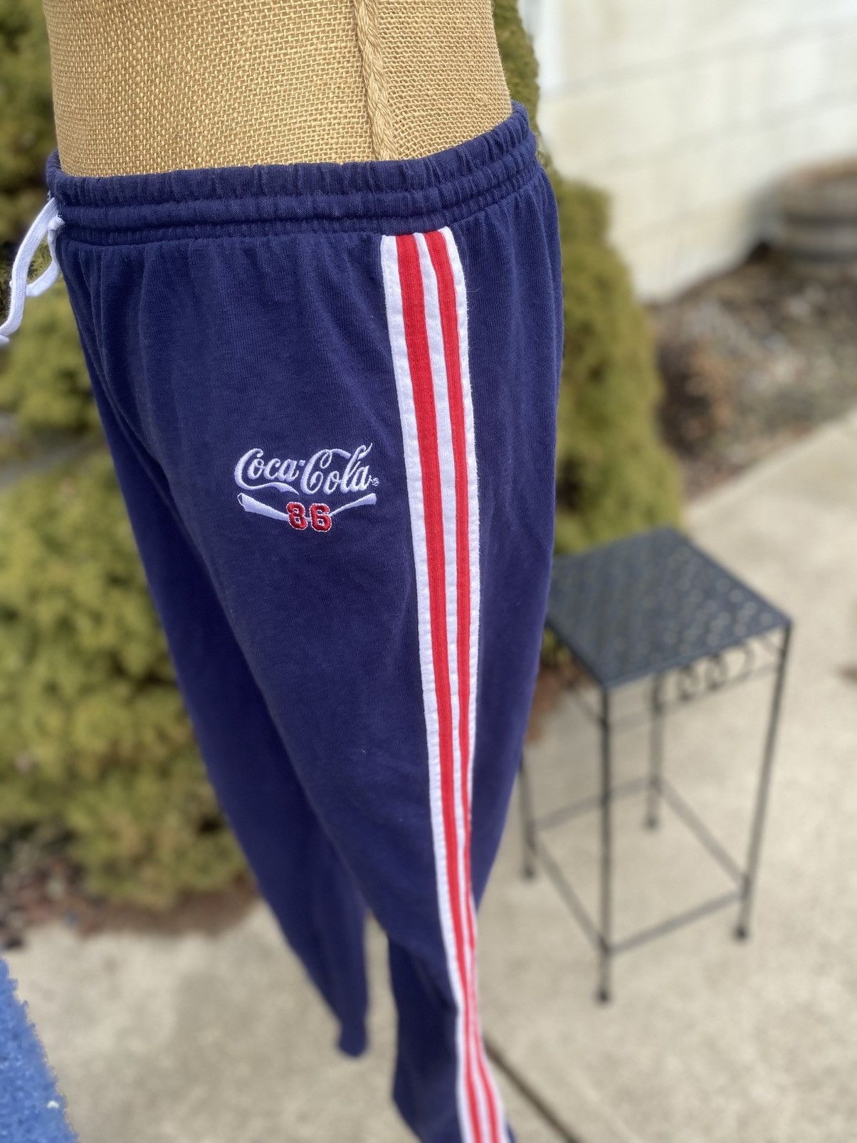 Coca Cola Vintage Coca-Cola 86 Women’s Red/White/Blue Sweatpants XL Size 28" / US 6 / IT 42 - 1 Thumbnail
