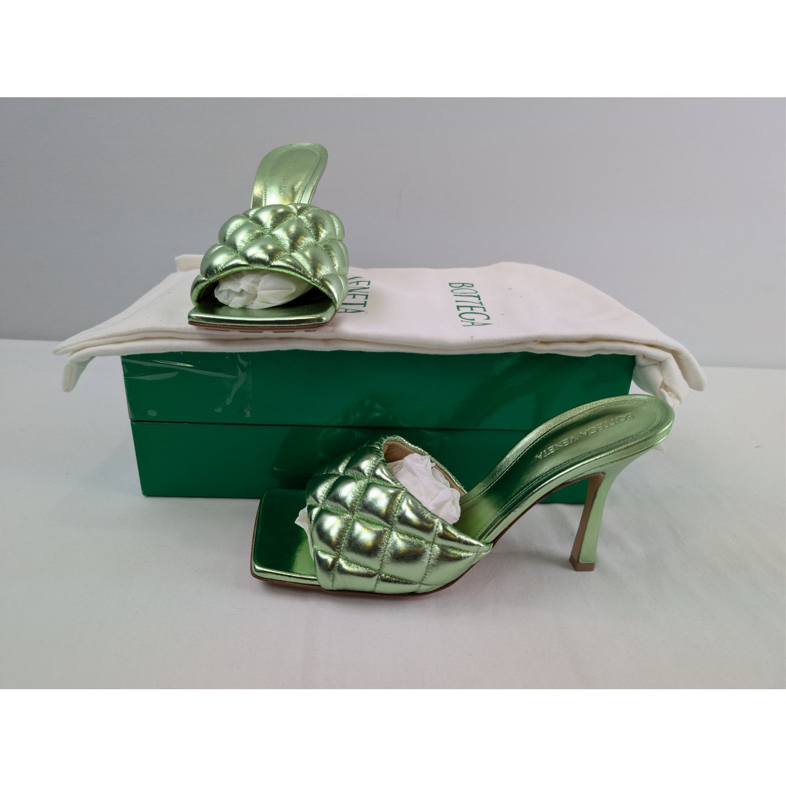 Bottega Veneta o1rshd1 Reflection Matelasse Padded Sandal in Pistachio Size US 9.5 / IT 39.5 - 17 Thumbnail