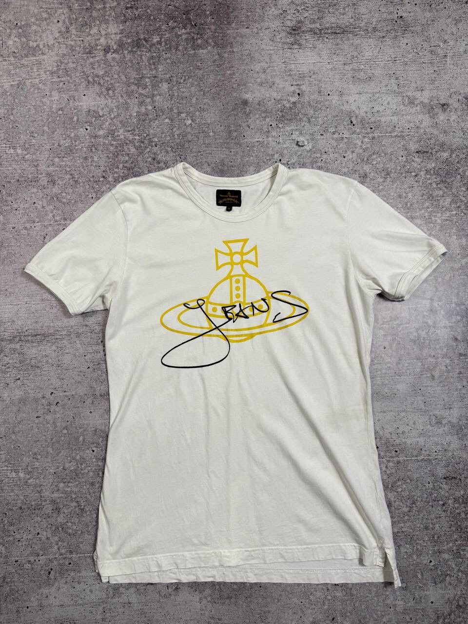 Vivienne Westwood Vintage Vivienne Westwood Anglomania Gold Orb T-Shirt Y2K Size US XL / EU 56 / 4 - 1 Thumbnail