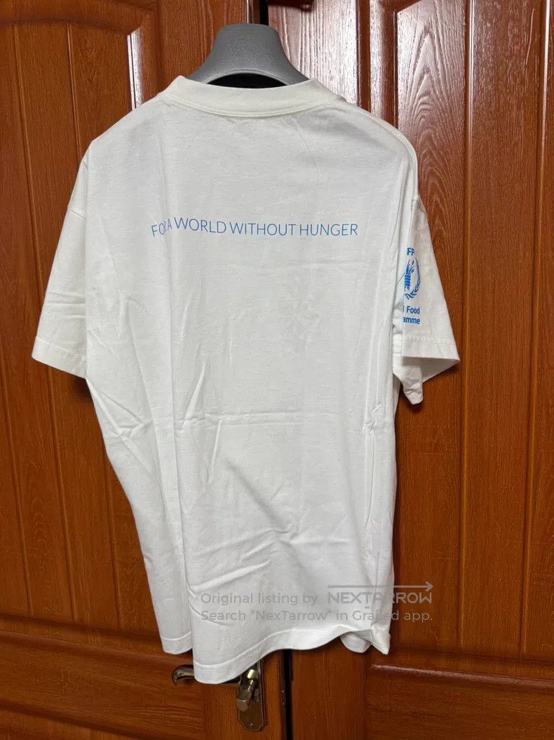 Balenciaga Balenciaga Printed Logo Round Neck Short Sleeve Raglan Sle Size US XL / EU 56 / 4 - 8 Thumbnail