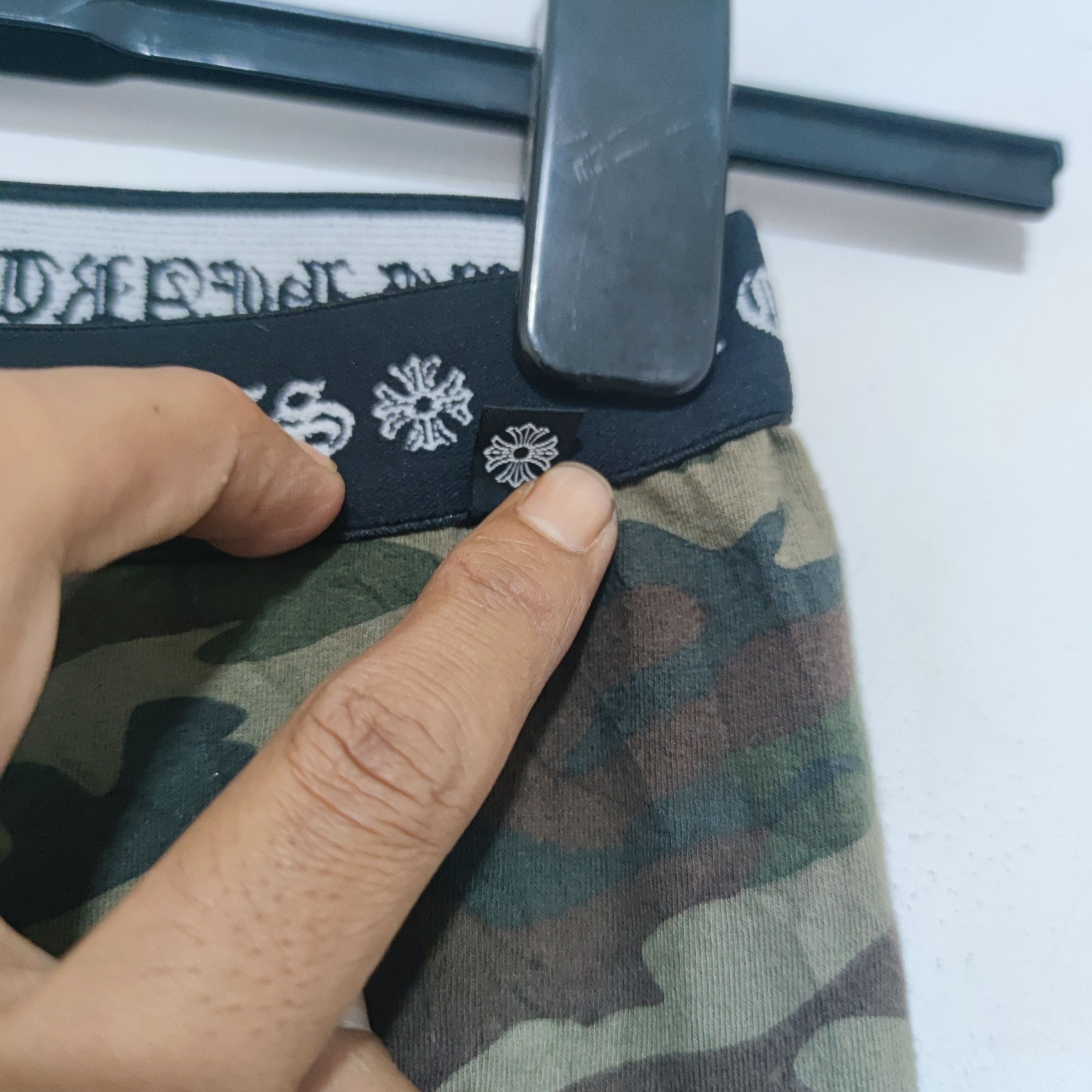 Chrome Hearts Chrom Hearts Camo Lagging Size US 27 - 5 Thumbnail
