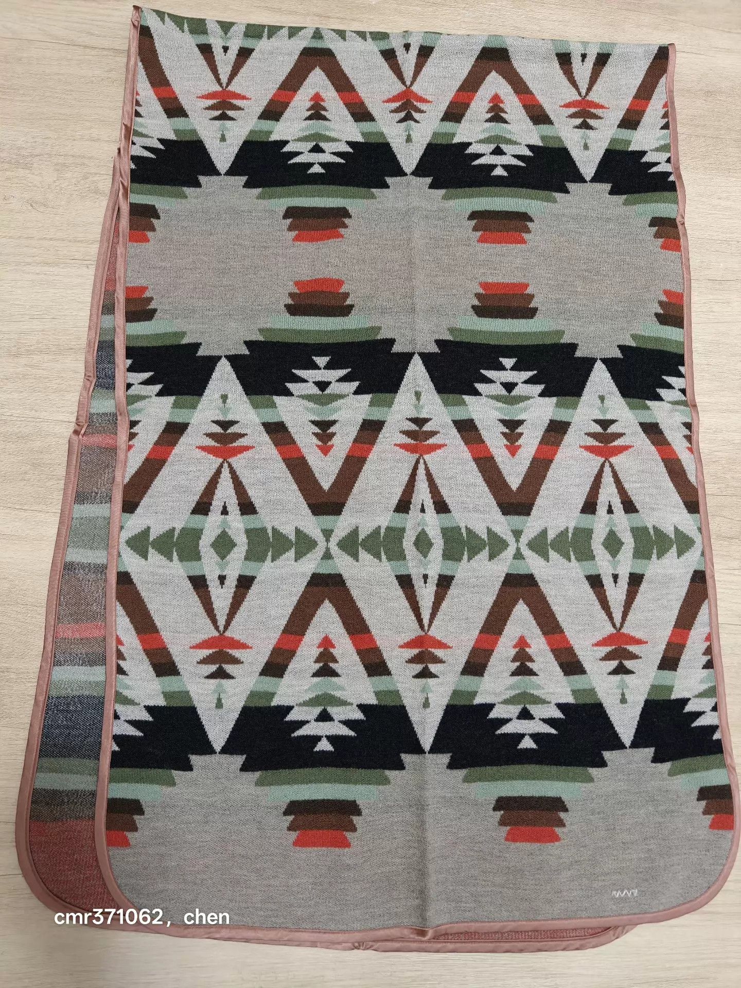 Visvim VISVIM 22AW NATIVE BLANKET JACQUARD SHAWL IVORY Size ONE SIZE - 1 Thumbnail