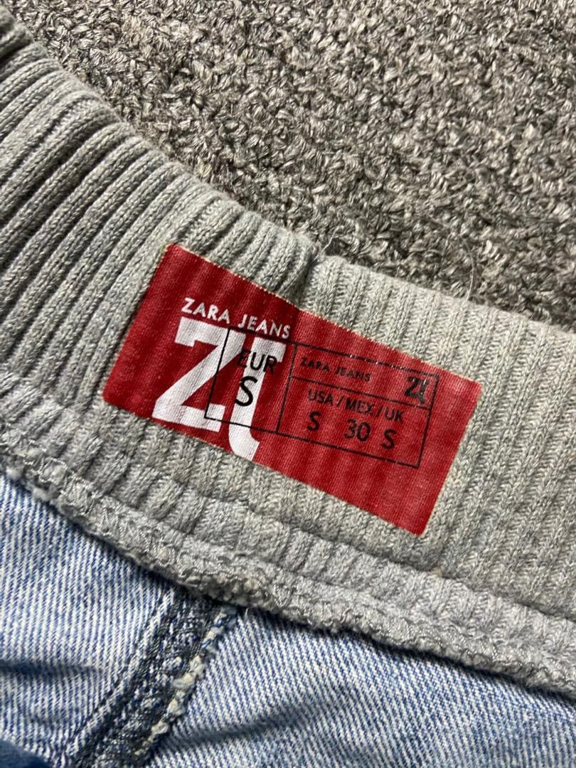 Zara Zara Jeans Distressed Curve Leg Style (175) Size US 34 / EU 50 - 2 Thumbnail