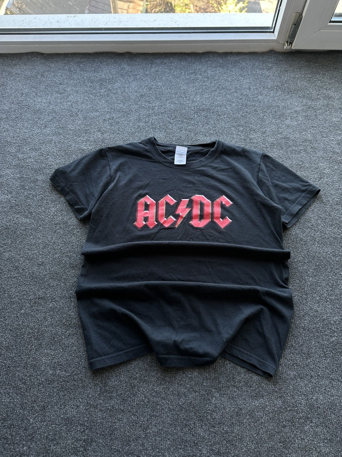 AC/DC 🚨The AC/DC BIG LOGO WOMEN 2010 BLACK t-shirt ROCK BAND Size S / US 4 / IT 40 - 2 Thumbnail