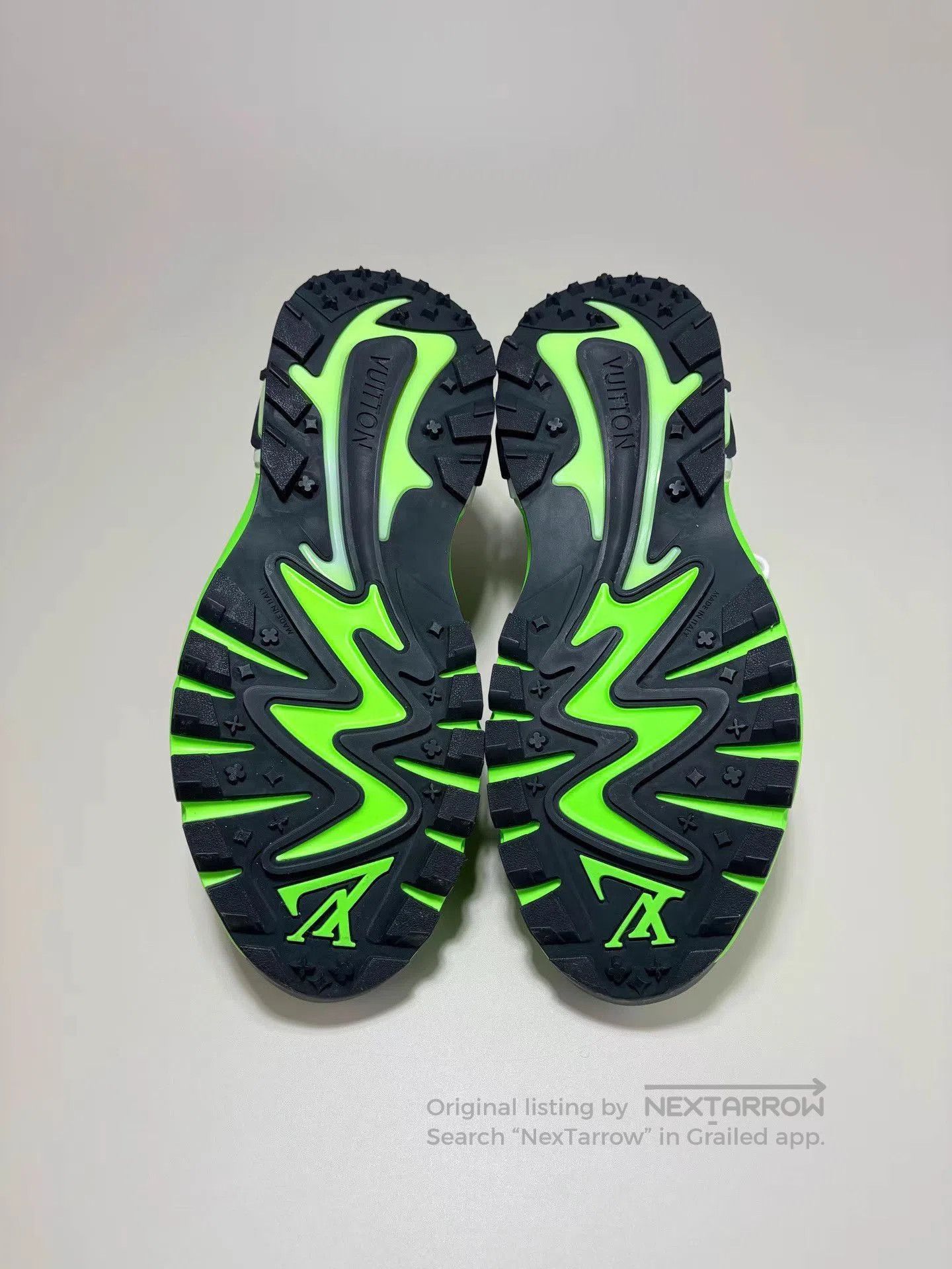 Louis Vuitton Green Low. Size US 7 / EU 40 - 7 Thumbnail