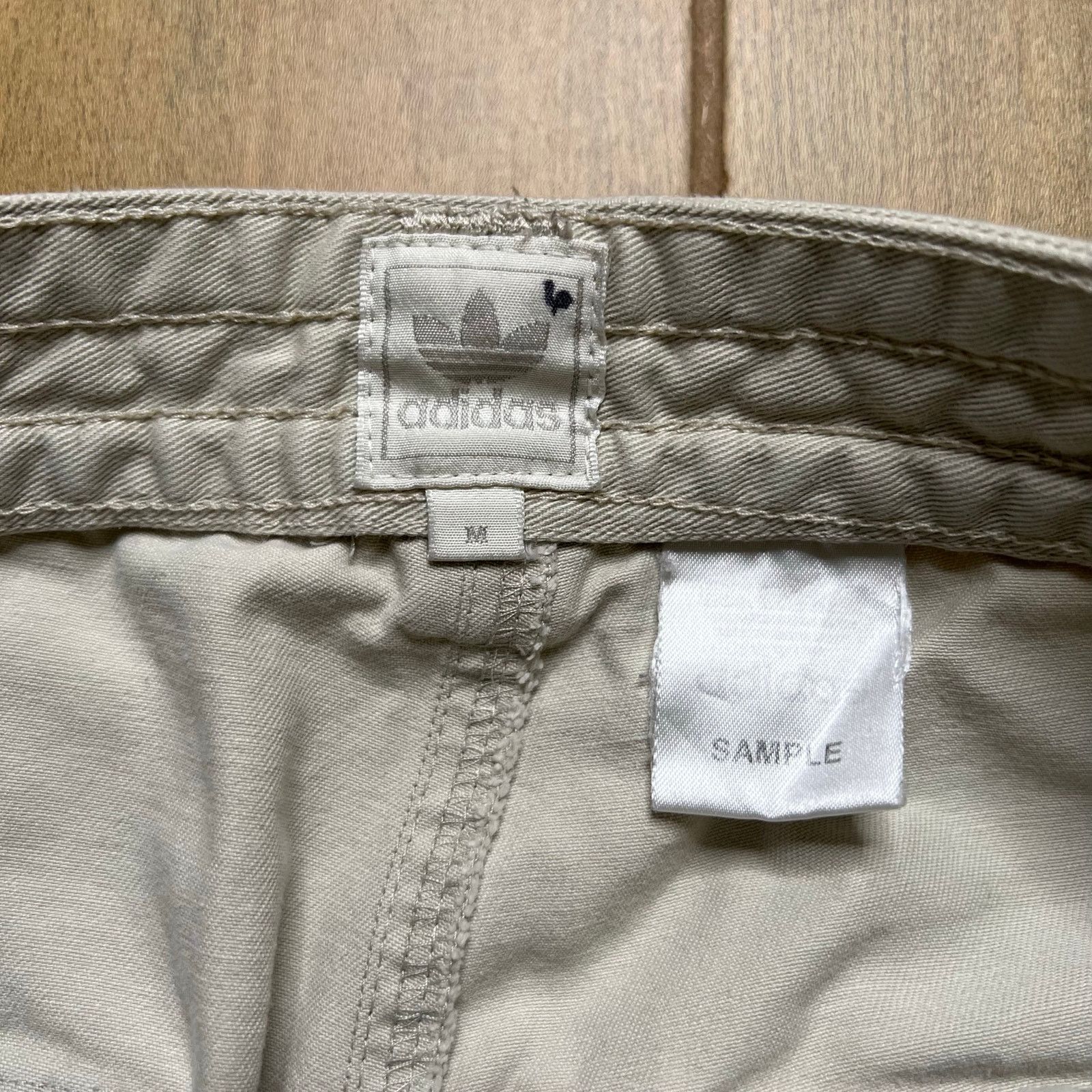 Adidas Adidas Safety Cargo Shorts Mens M Sample Rare Vintage Y2K Size US 32 / EU 48 - 3 Thumbnail