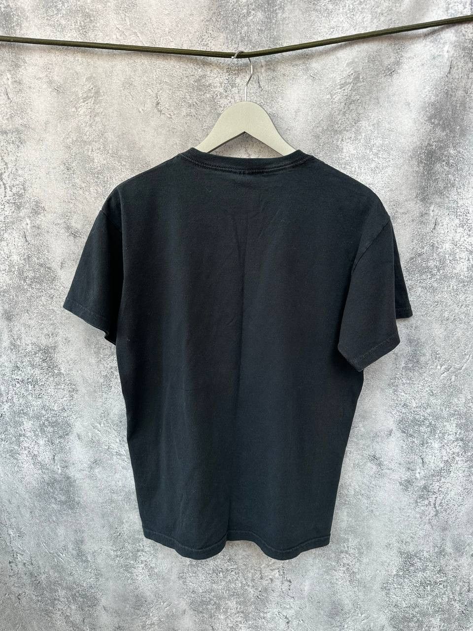 Vintage Gildan IPWN Parody T-Shirt y2k Short Sleeve Tee Size US M / EU 48-50 / 2 - 3 Thumbnail