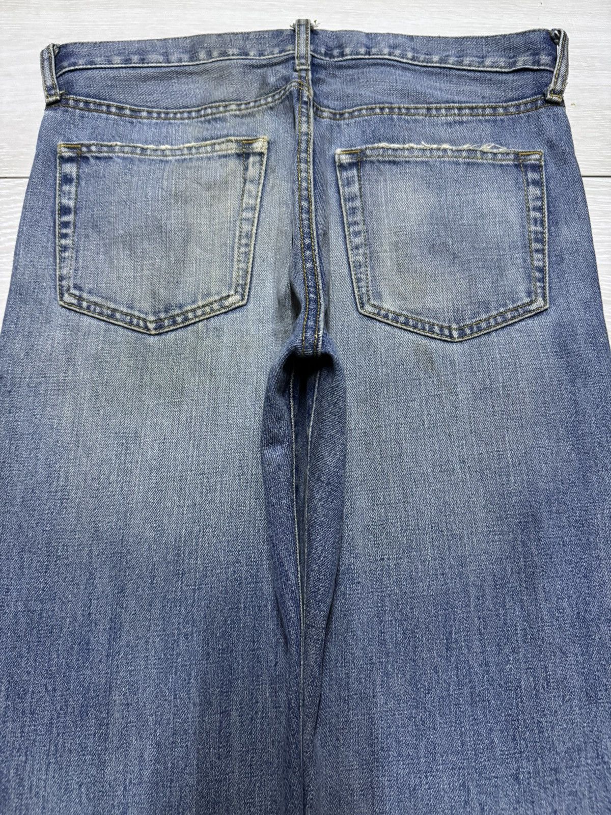Uniqlo Vintage Japanese Brand Uniqlo Ring Light Wash Loose Jeans Size US 31 - 4 Thumbnail