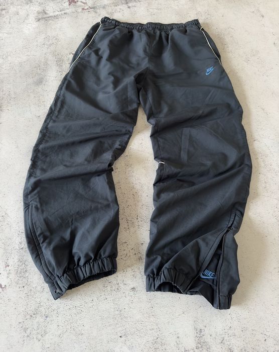 Nike Vintage Nike Nylon Track Pants V0121