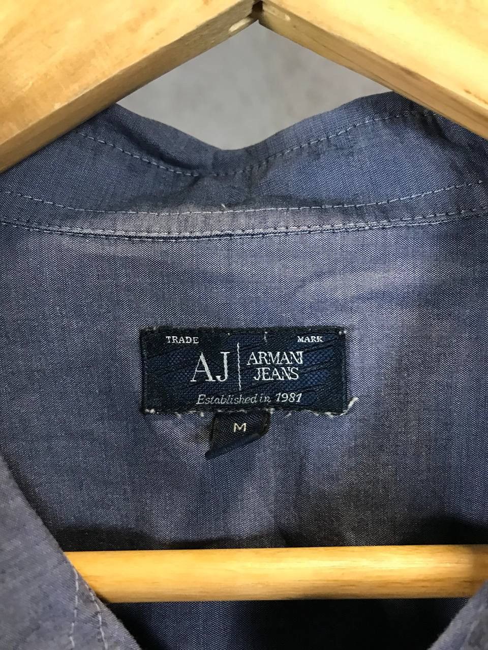Armani Armani Jeans logo designer shirt Size US M / EU 48-50 / 2 - 4 Thumbnail