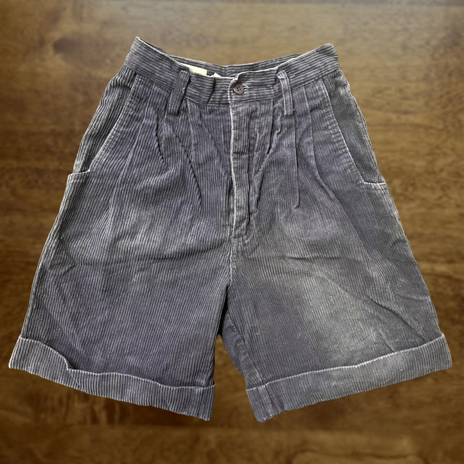 Vintage RIO Bermuda Shorts Womens Small Blue Corduroy Pleated Cuffed Relaxed Casual Size 28" / US 6 / IT 42 - 1 Thumbnail