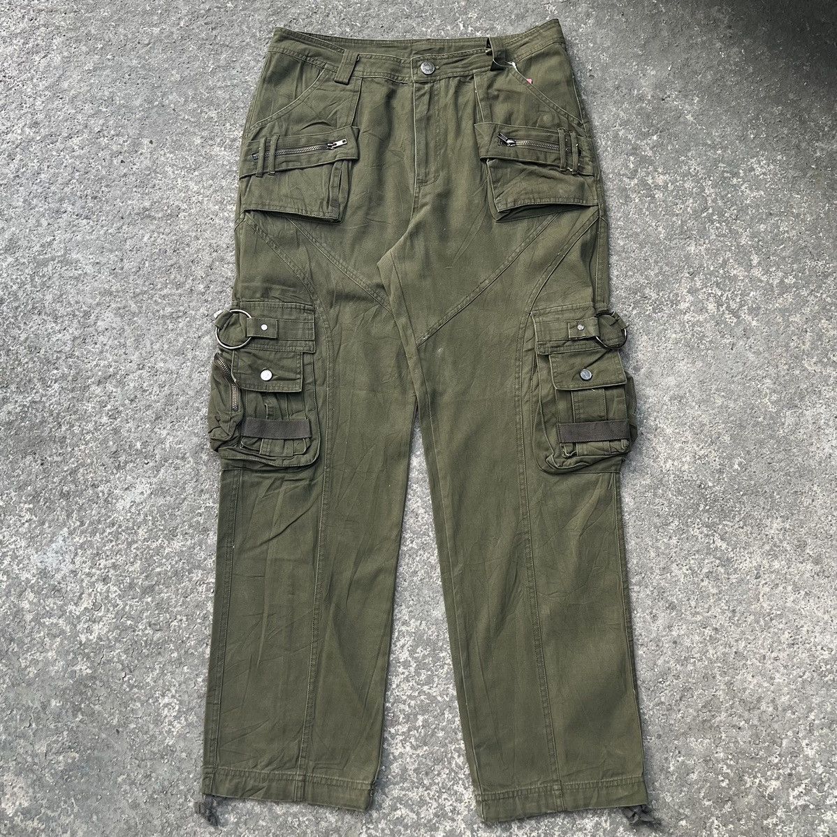 image of Kmrii Free Knight Cargo Pants in Green, Men's (Size 34)
