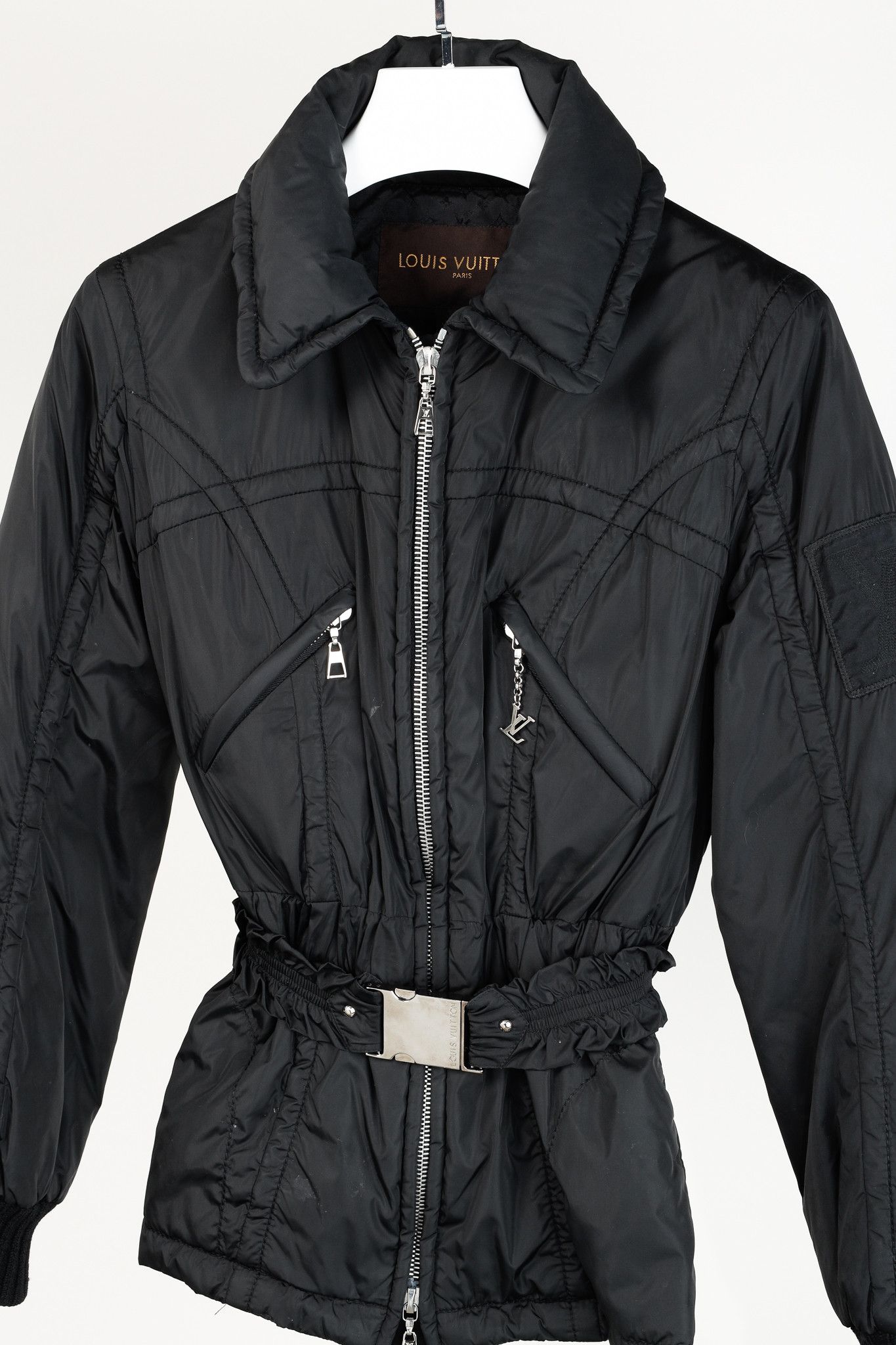 Louis Vuitton Louis Vuitton Belted Patch Goose-Feather-Fill Puffer Jacket Size S / US 4 / IT 40 - 3 Thumbnail