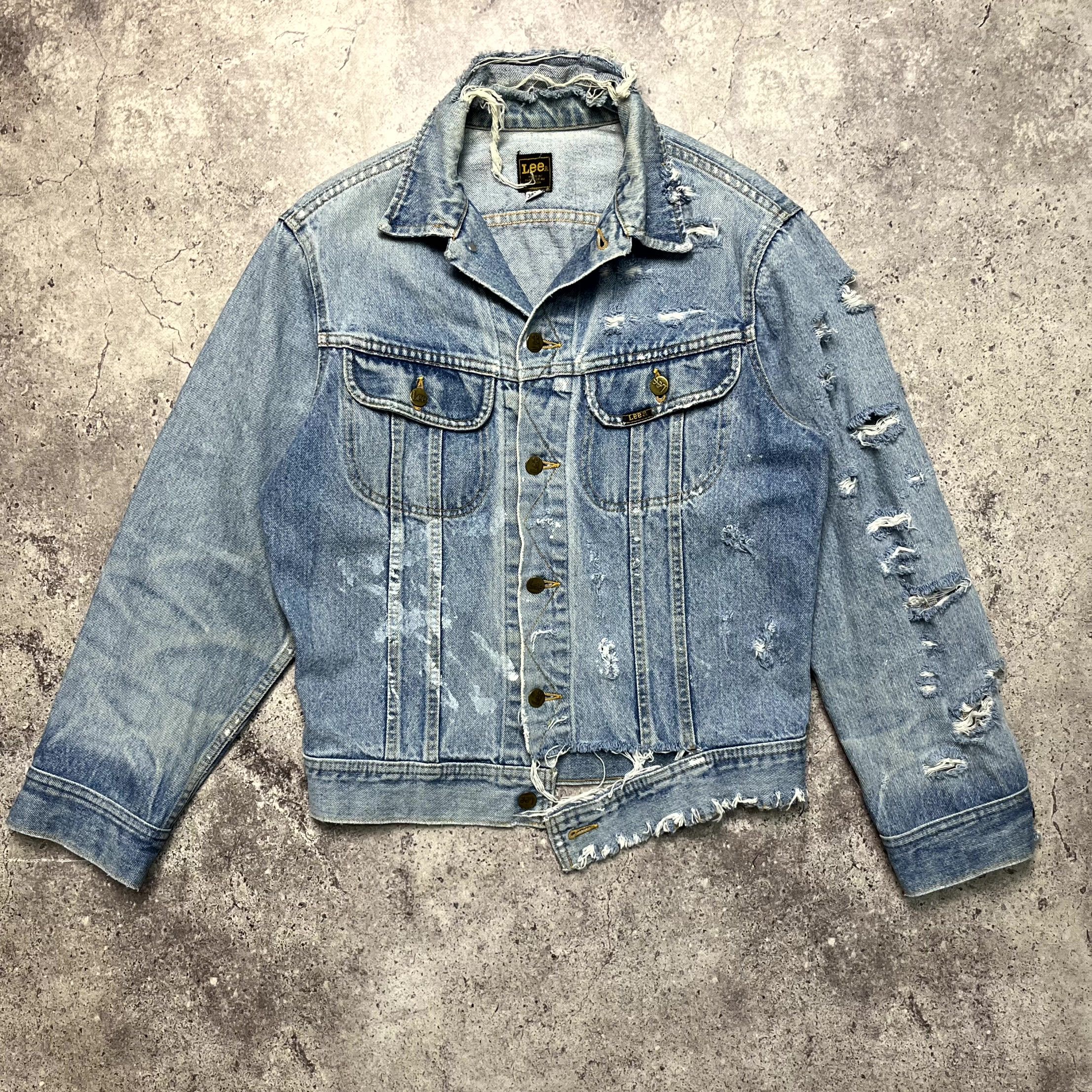 Vintage 90s Lee Denim Blue Trucker Distressed Jacket Size S