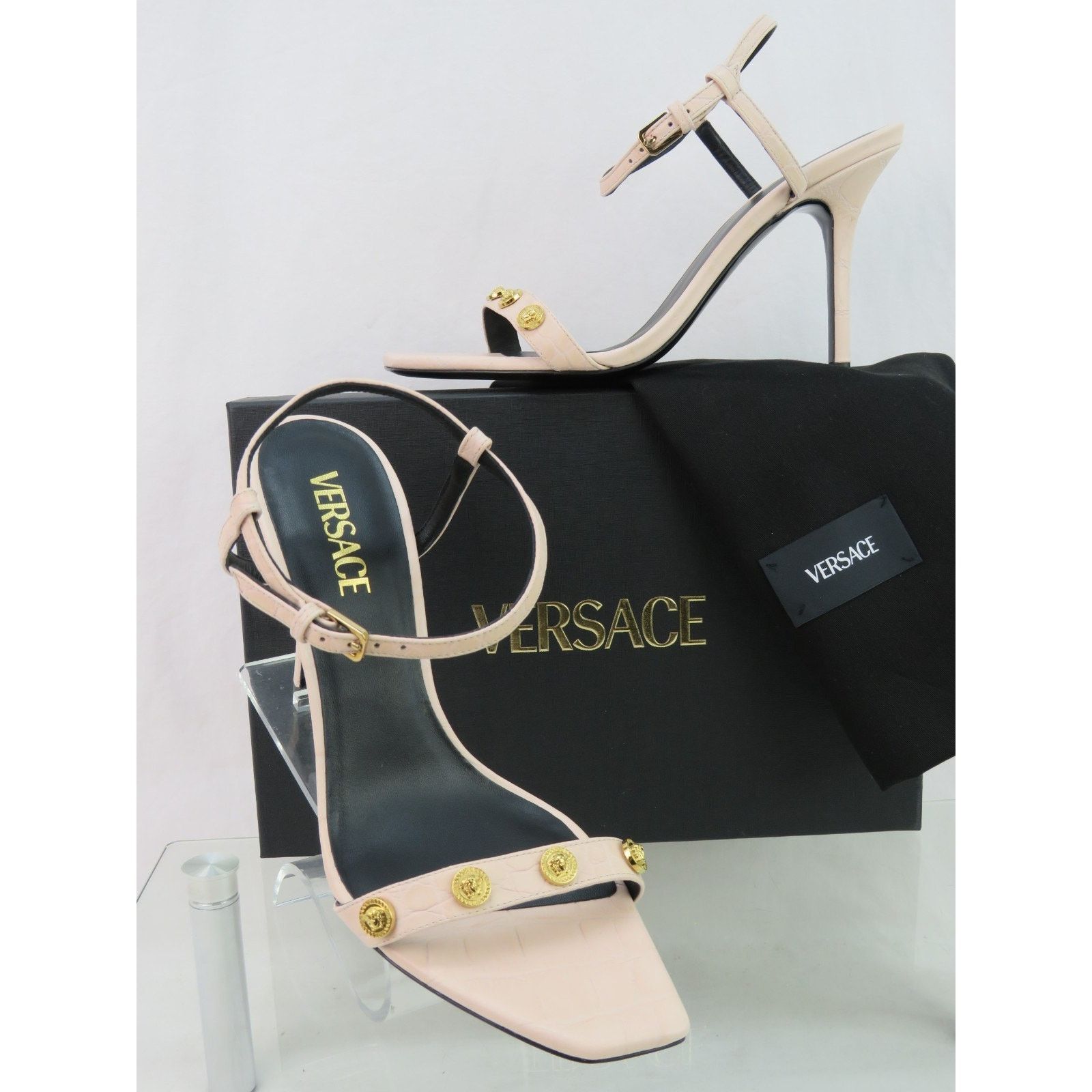 Versace VERSACE SOFT PINK LEATHER MEDUSA HEAD LOGO SANDALS PUMPS 40 Size US 10 / IT 40 - 1 Thumbnail