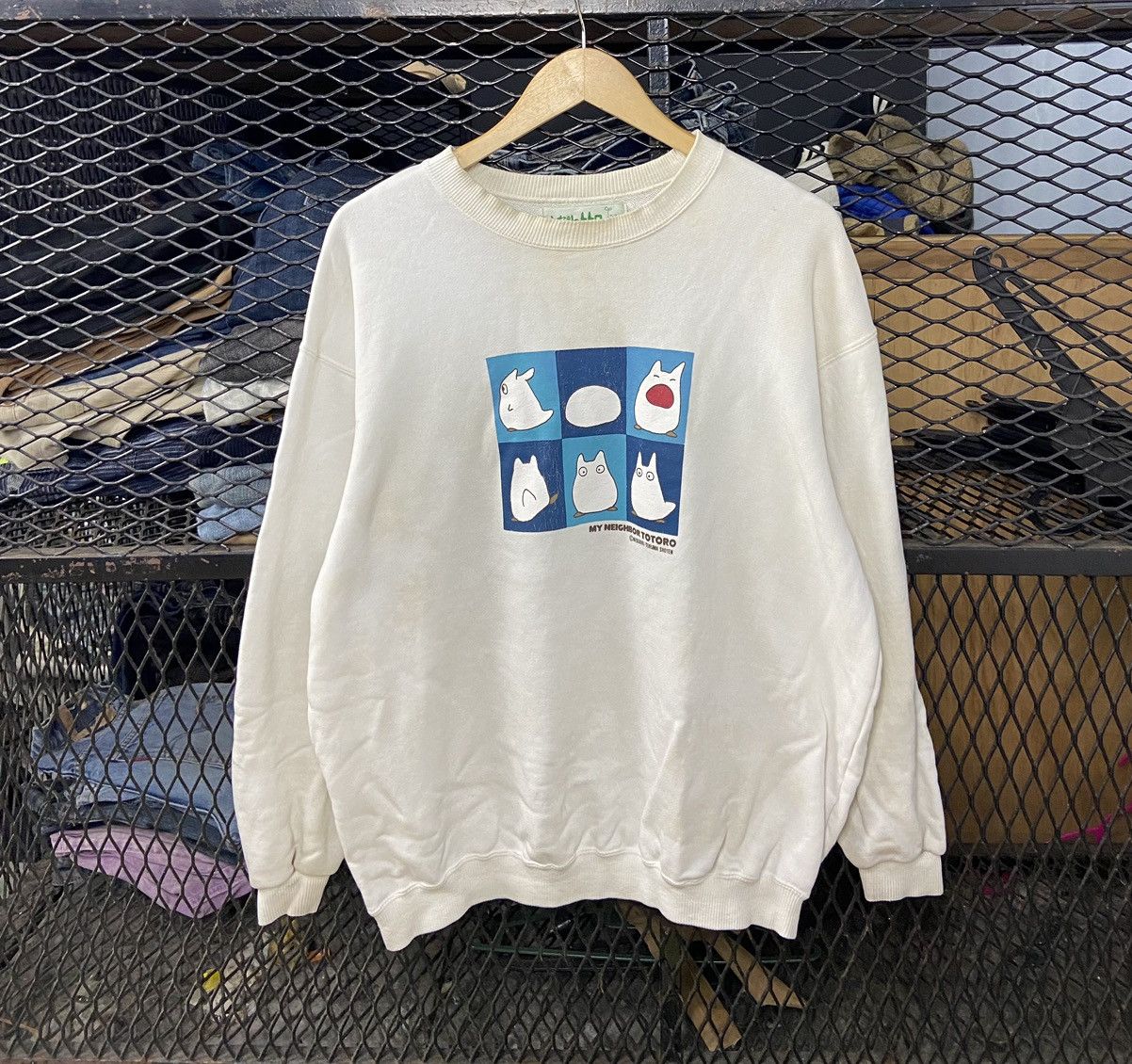 Anime × Japanese Brand × Vintage RARE! Emilio My Neighbour Totoro Sweatshirt Size US L / EU 52-54 / 3 - 1 Thumbnail