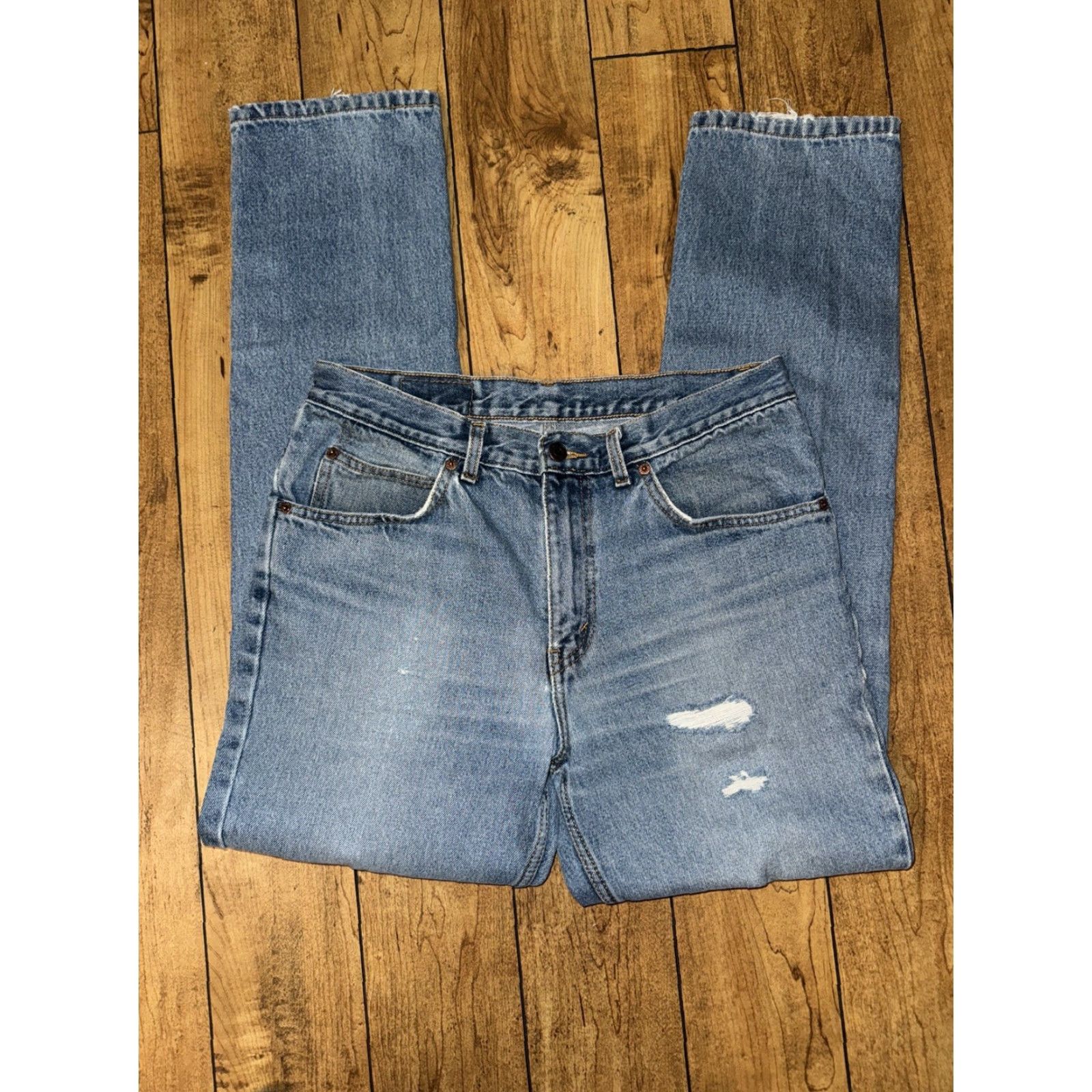 Levi's VINTAGE Levi’s Orange Tab Denim Jeans Light Blue 32x32 Distressed Straight Men 32 Inseam Jeans Blue Mens Size US 32 / EU 48 - 5 Thumbnail