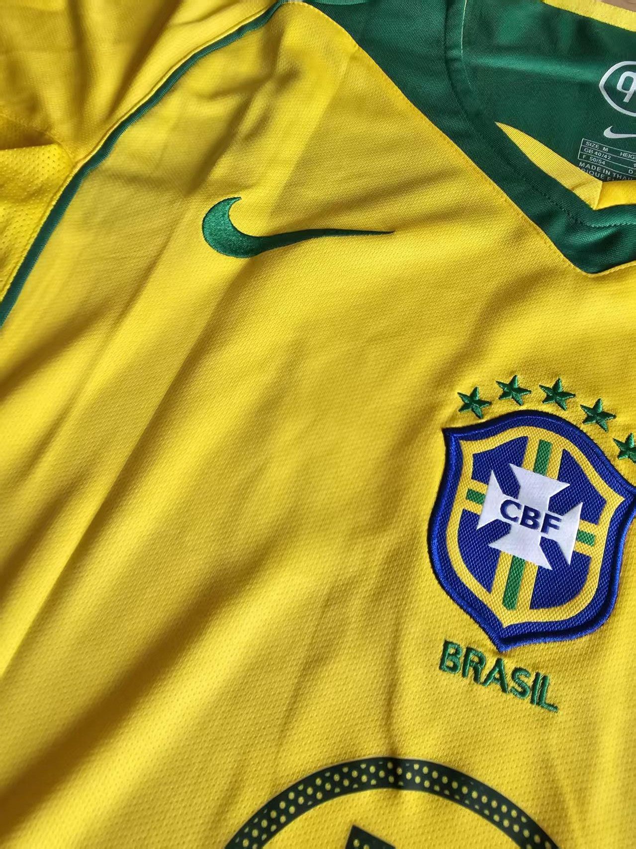 Nike 2004 Brazil 10 Ronaldinho Jersey Size US XXL / EU 58 / 5 - 4 Thumbnail