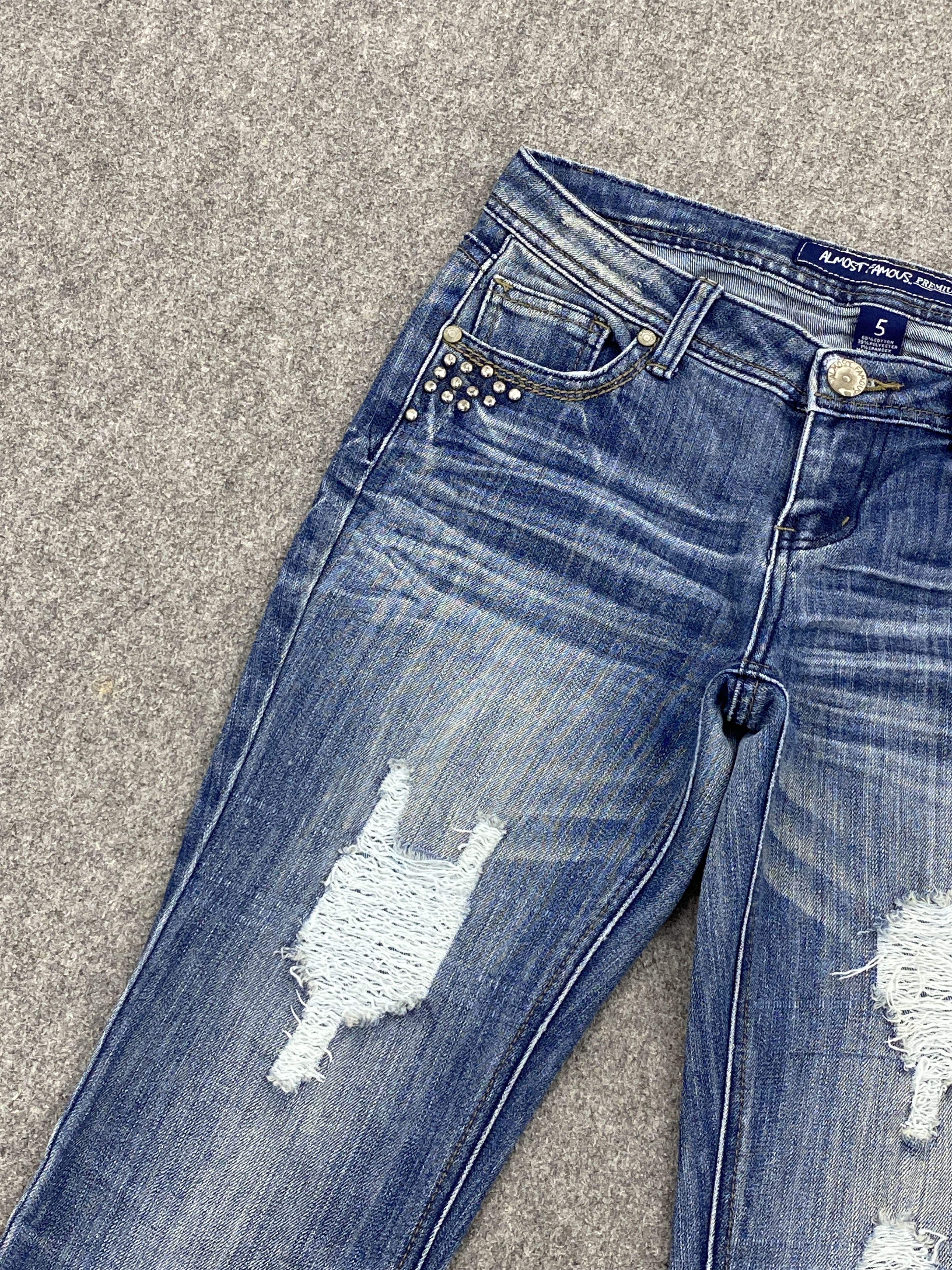 Almost Famous Vintage Almost Famous Distressed Bootcut Jeans DP2641 Size US 29 - 5 Thumbnail
