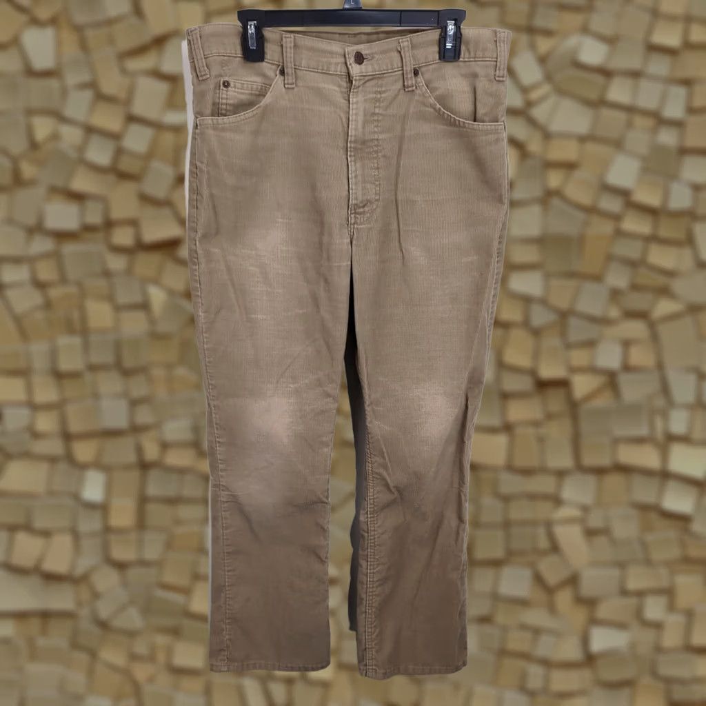 Levi's VINTAGE Levi's 517 Corduroy Jeans 34x30 Bootcut Tan Levi Strauss USA Made 5-Pocket Button Zip Mens Size US 34 / EU 50 - 1 Thumbnail