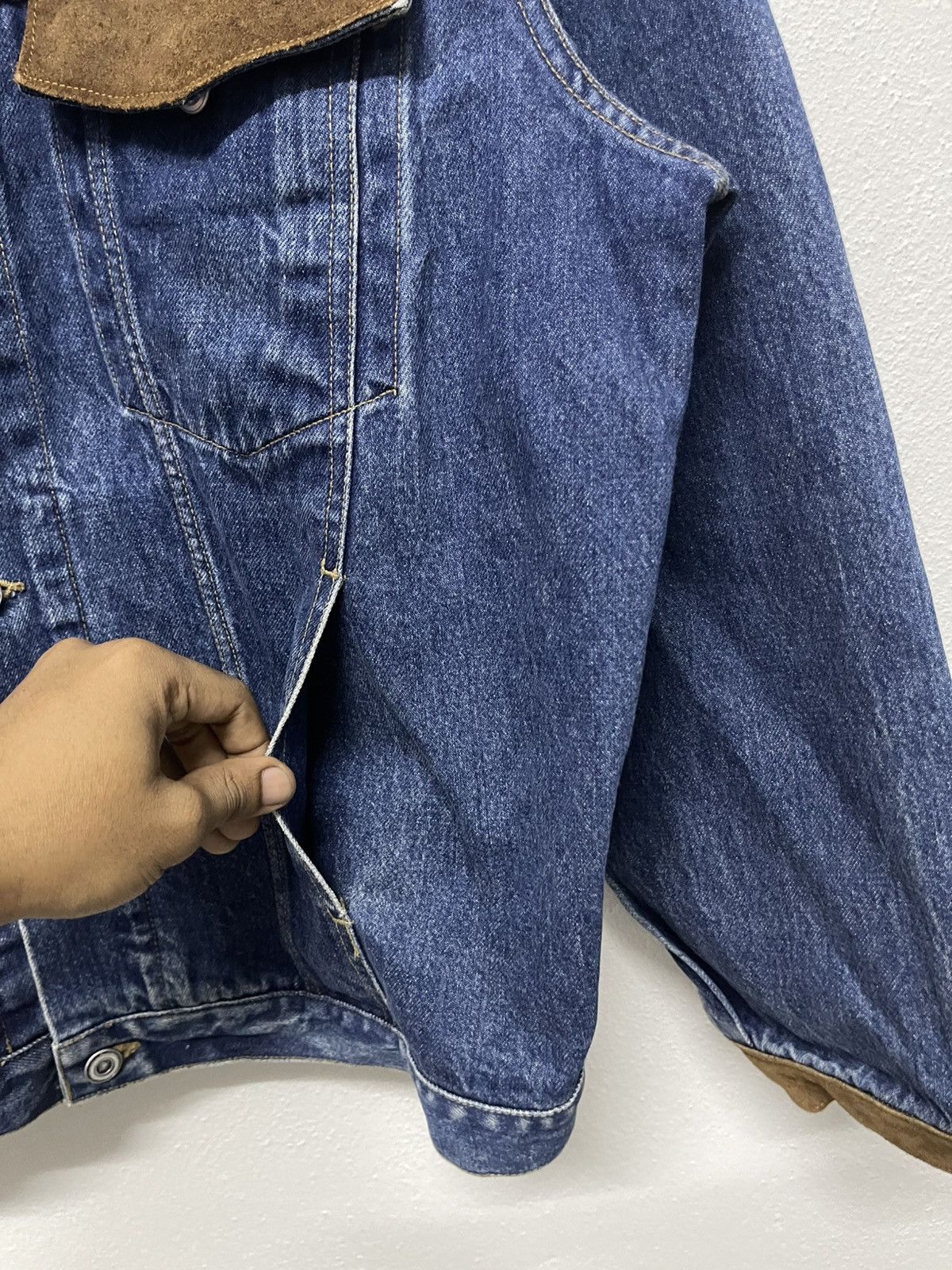 20471120 × Japanese Brand VINTAGE MR CHAMBRAY DENIM MIX LEATHER JACKET NAVAJO NATIVE Size US L / EU 52-54 / 3 - 13 Thumbnail