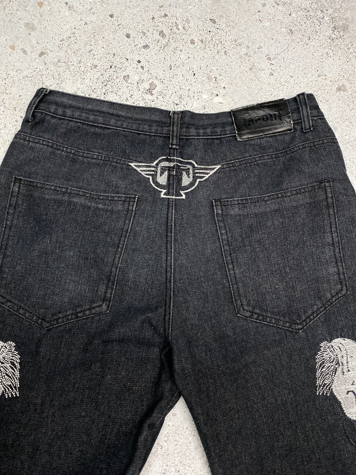 Vintage Vintage Tapout Rap Jeans Big Logo y2k Pants Baggy Skull Men Size US 38 / EU 54 - 19 Thumbnail
