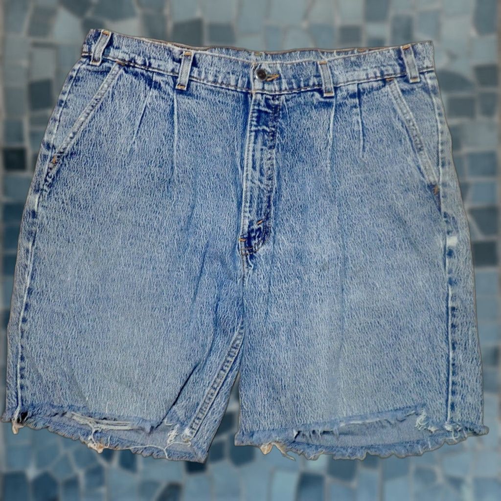 Levi's VINTAGE Levi's Shorts Men's High Waist 36" Blue 90s Acid Wash Pleated Denim Cutoff Retro Western Hip Hop Daisy Dukes Mens Size US 35 - 1 Thumbnail