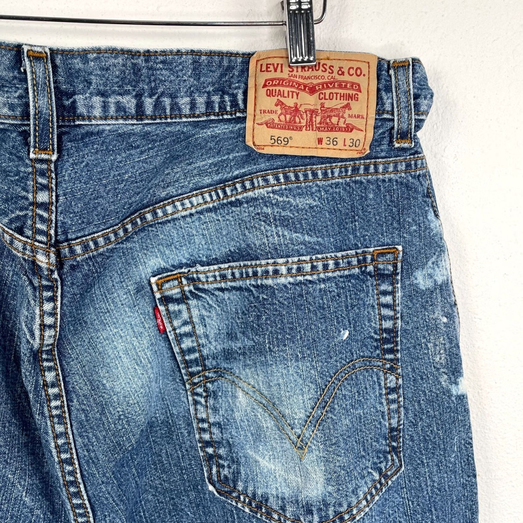Levi's VINTAGE Levi's 569 Jeans Men Blue Straight Loose 36x29 Distressed Denim 100% Cotton Regular Inseam 29 High Rise Straight Style Mens Size US 36 / EU 52 - 7 Thumbnail