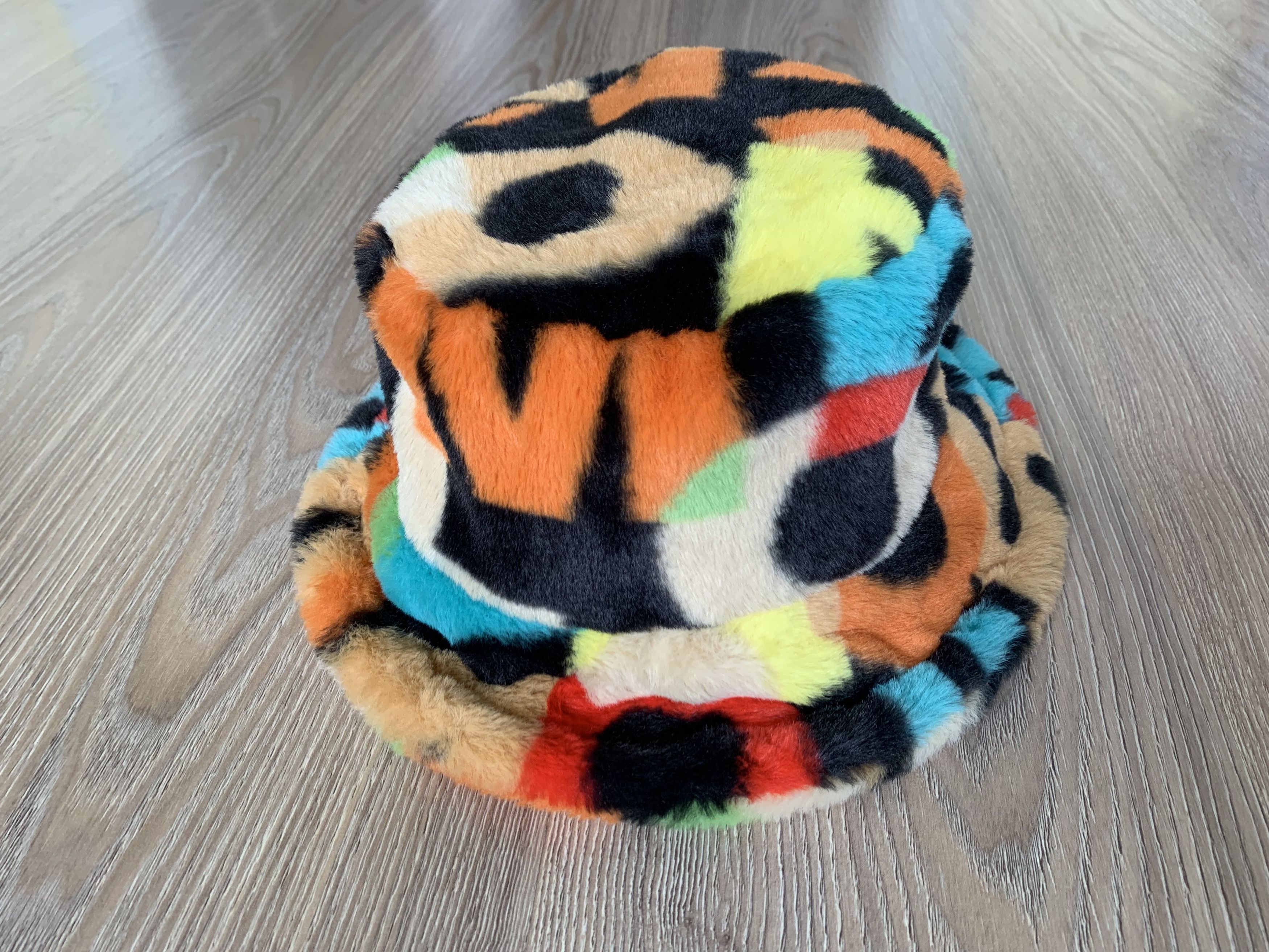 Designer Women's Winter Fleece Monogram Hat Size ONE SIZE - 3 Thumbnail