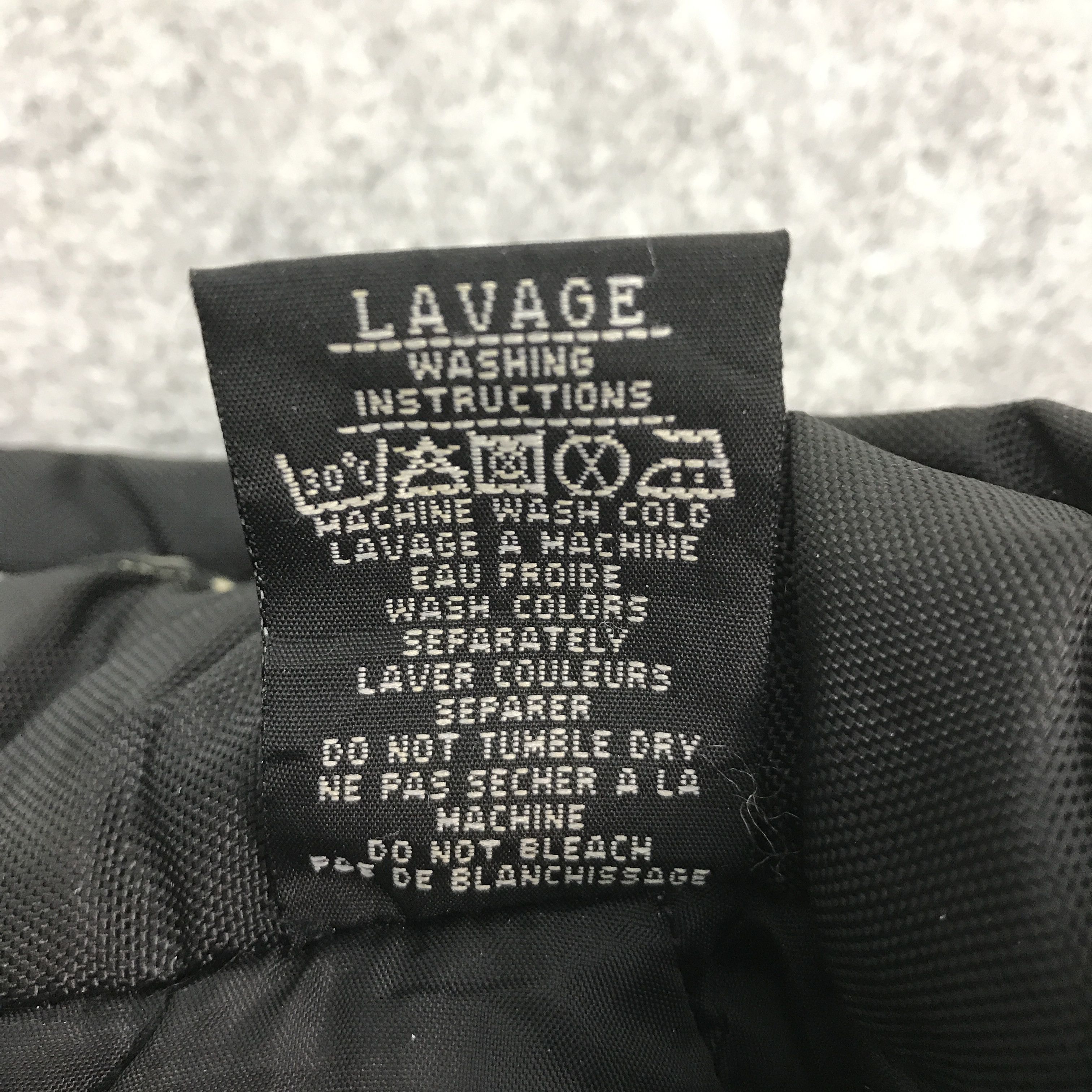 Japanese Brand × Pelle Pelle × Vintage Vintage Pelle Pelle Big Logo Quited jacket Size US L / EU 52-54 / 3 - 13 Thumbnail