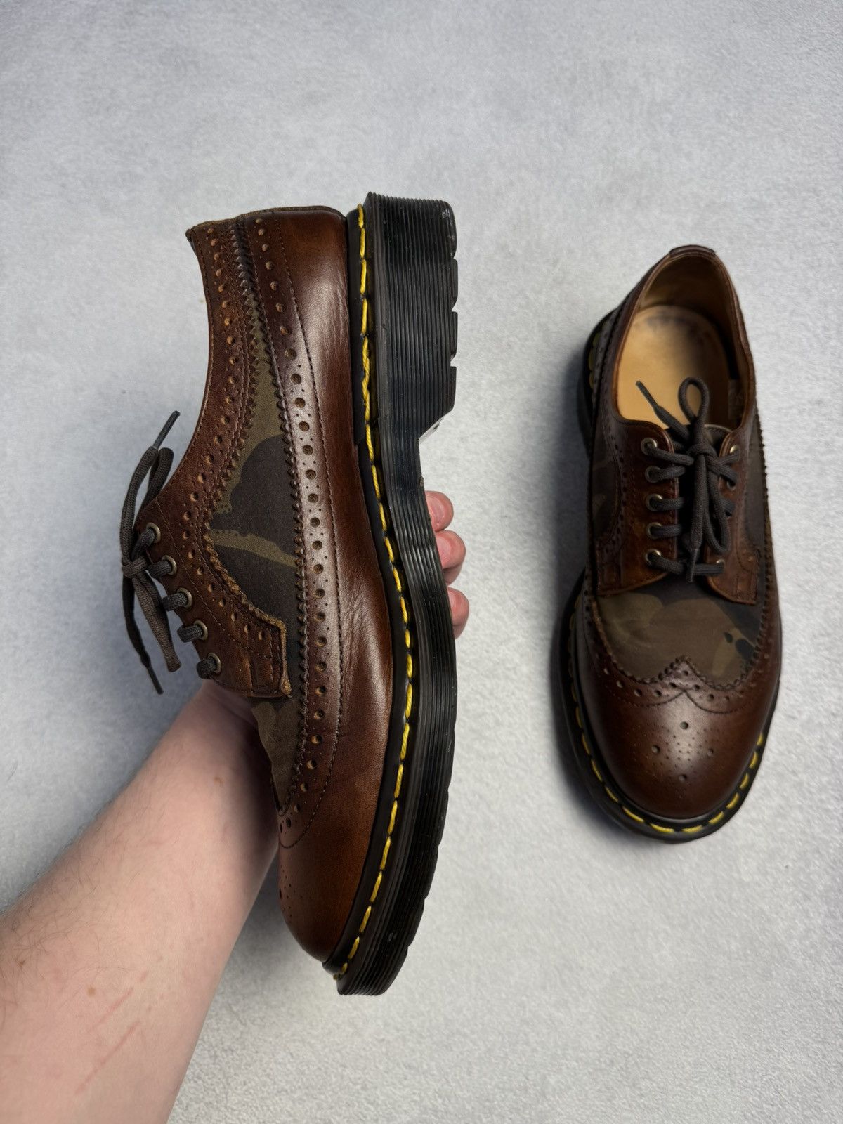 Dr. Martens Dr. Martens Doc Made in England 3989 Camo Leather Brogue US8 Size US 8 / EU 41 - 7 Thumbnail