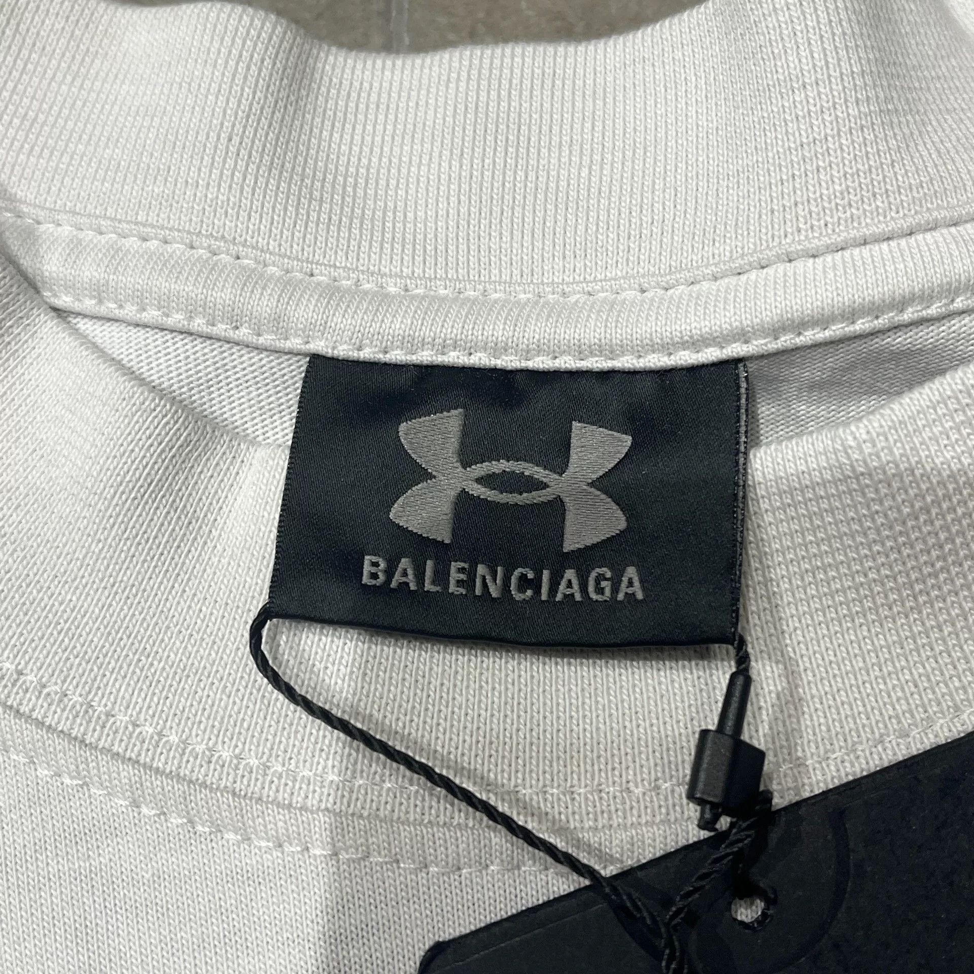 Balenciaga balenciaga x under armour short sleeve t-shirt Size US S / EU 44-46 / 1 - 2 Thumbnail