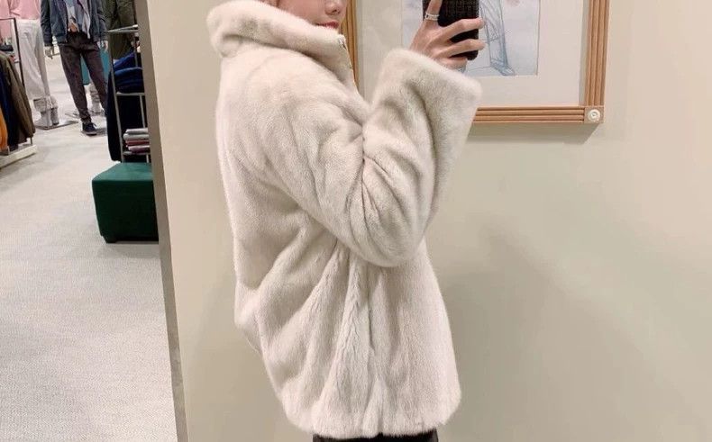 Loro Piana LORO PIANA Mink Fur Coat, One Side Mink Fur, One Side Full Size M / US 6-8 / IT 42-44 - 8 Thumbnail