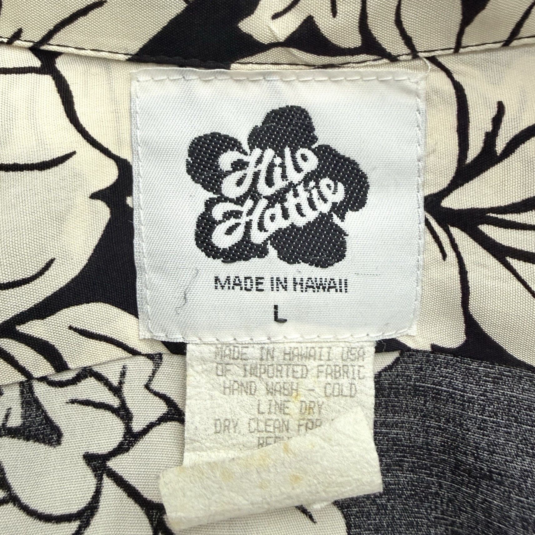 Hilo Hattie VTG Hilo Hattie Floral Print Hawaiian Style RAYON Shirt Mens Size L Multicolor Button-Up Short Sleeve Size US L / EU 52-54 / 3 - 4 Thumbnail