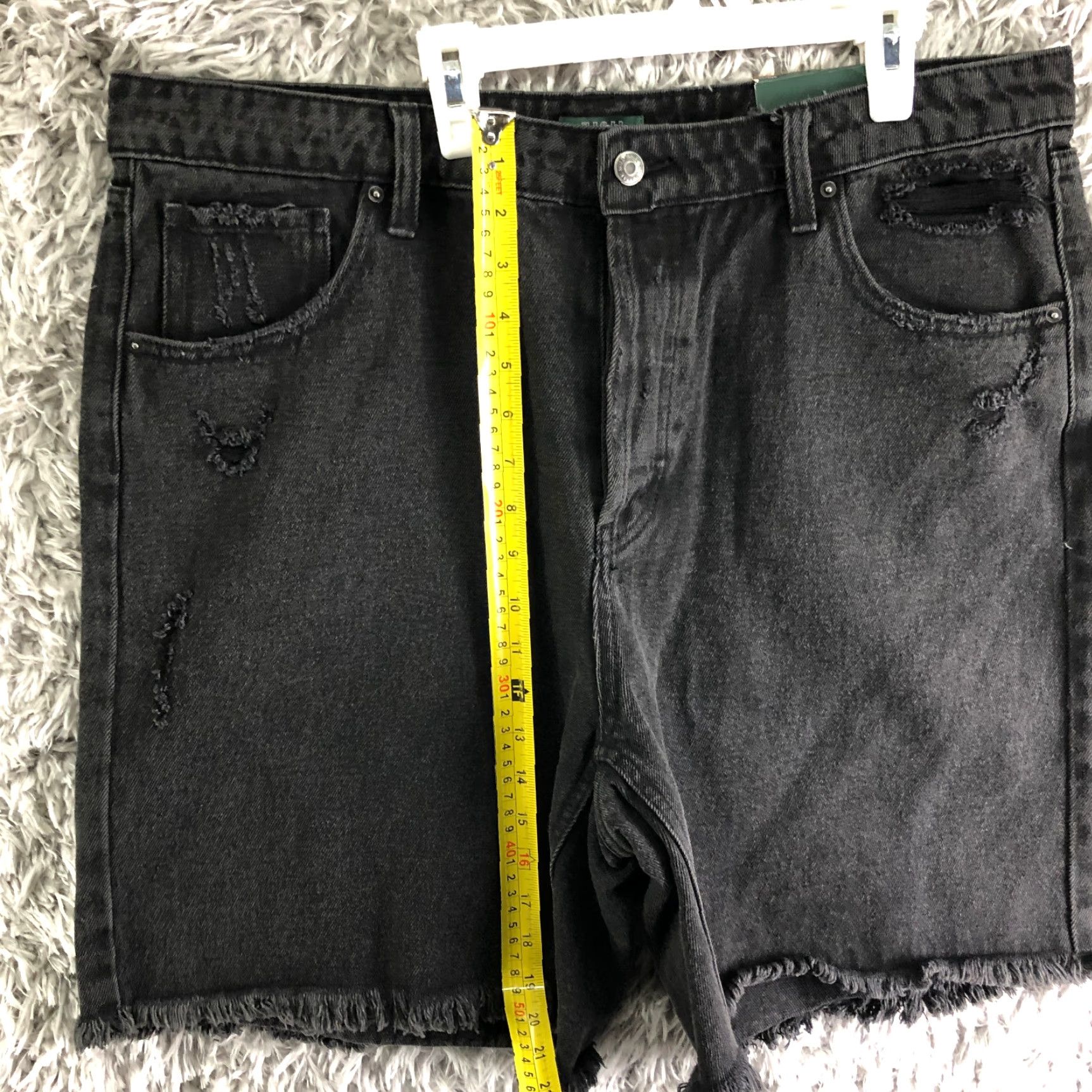 Vintage VINTAGE is not applicable; Wild Fable High Rise Bermuda Shorts Womens Size 16 Black Denim Jean Shorts Size 38" / US 16 / IT 52 - 3 Thumbnail