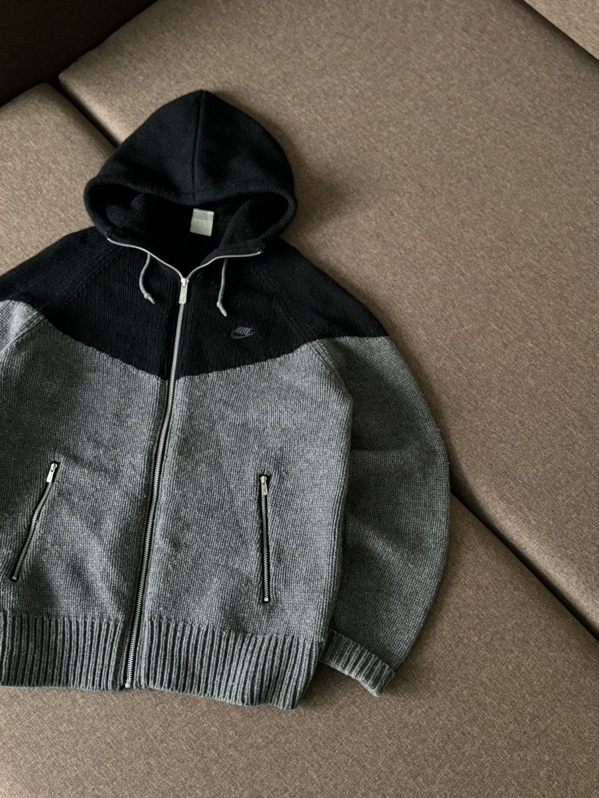 Nike × Vintage Vintage rare Nike Y2K knitted zip hoodie Size US L / EU 52-54 / 3 - 4 Thumbnail