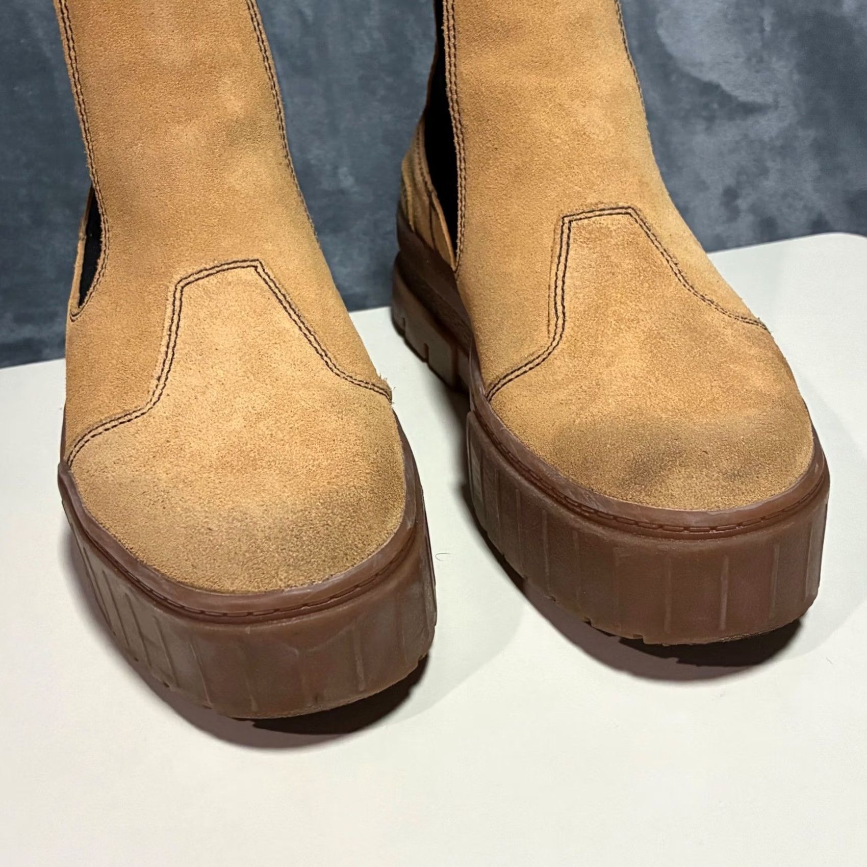 Puma Puma Chelsea Tan Suede Platform Boots Womens 10 Size US 10 / IT 40 - 3 Thumbnail