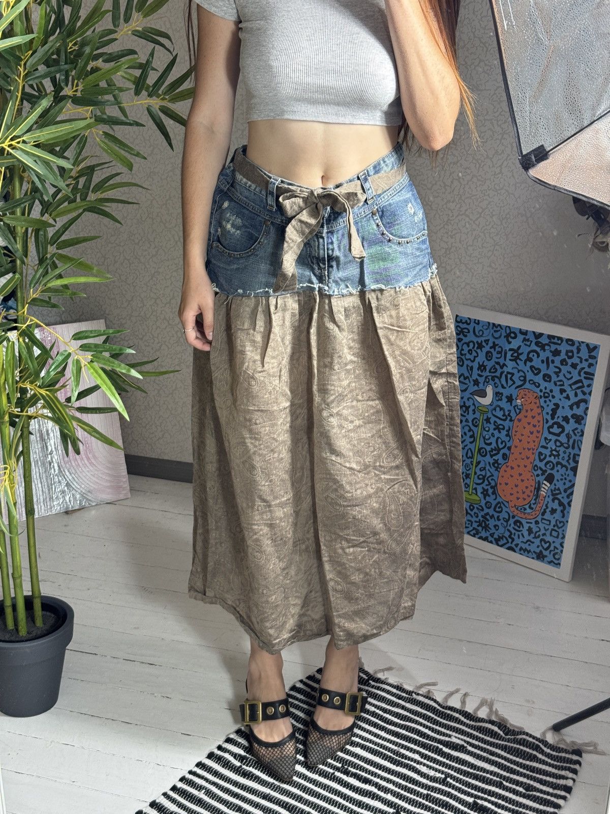 Bershka AVANT GARDE PATCHWORK DENIM & LINEN MAXI SKIRT Size 32" / US 10 / IT 46 - 2 Thumbnail