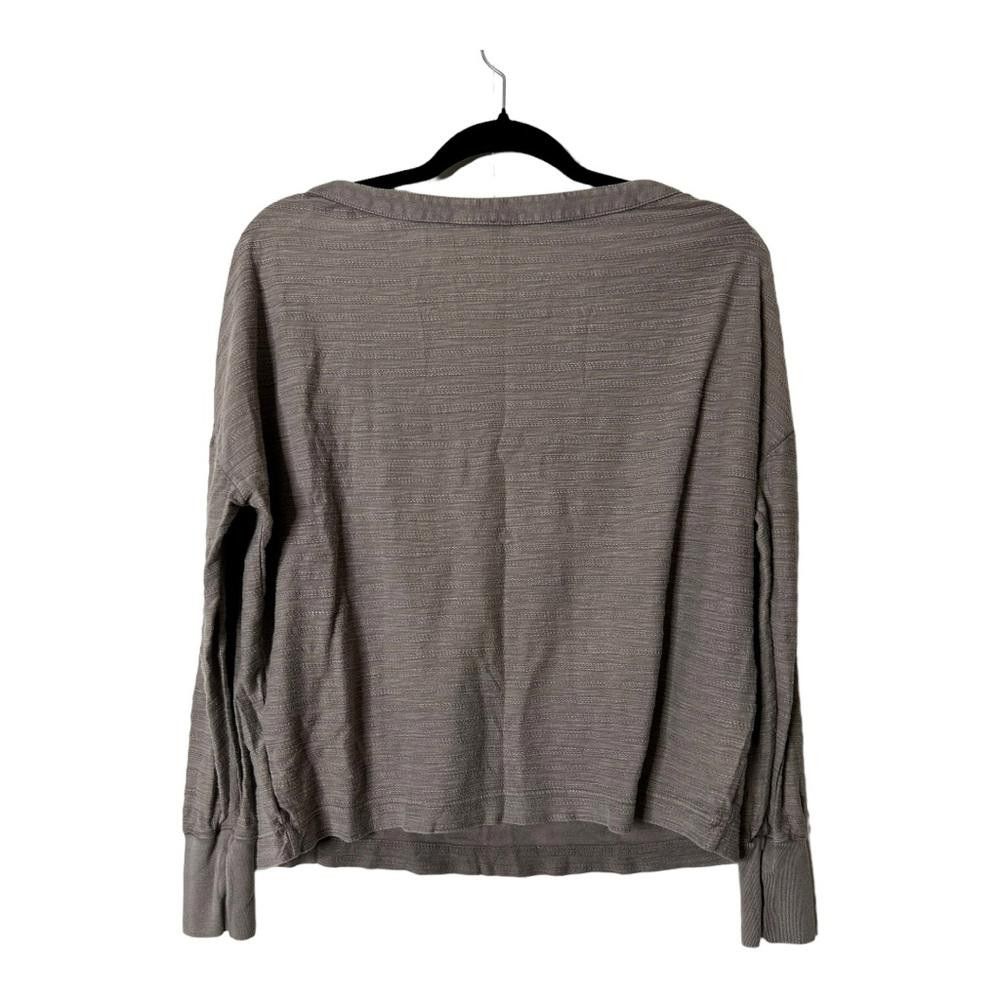 Designer Anthropologie l Delilah Button Shoulder Top Small Size S / US 4 / IT 40 - 3 Thumbnail