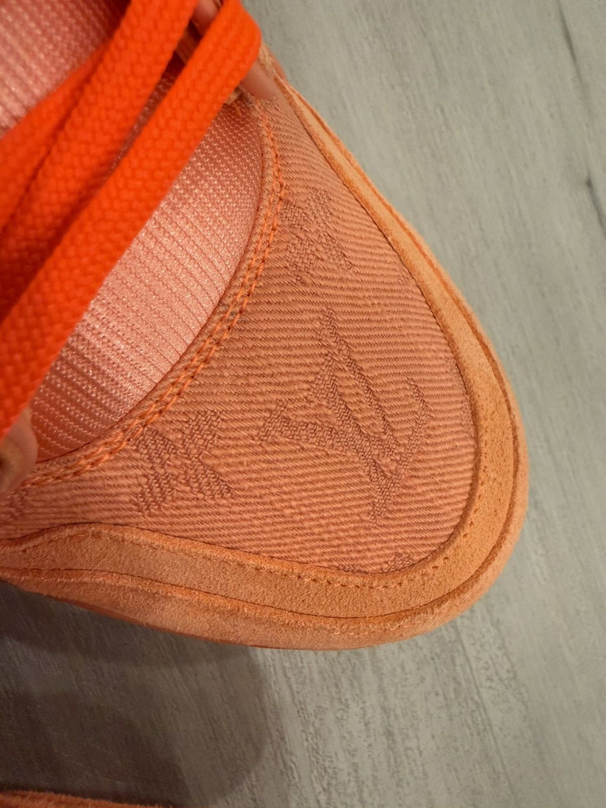 Louis Vuitton Louis Vuitton Trainer Size LV9 Size US 10 / EU 43 - 7 Thumbnail