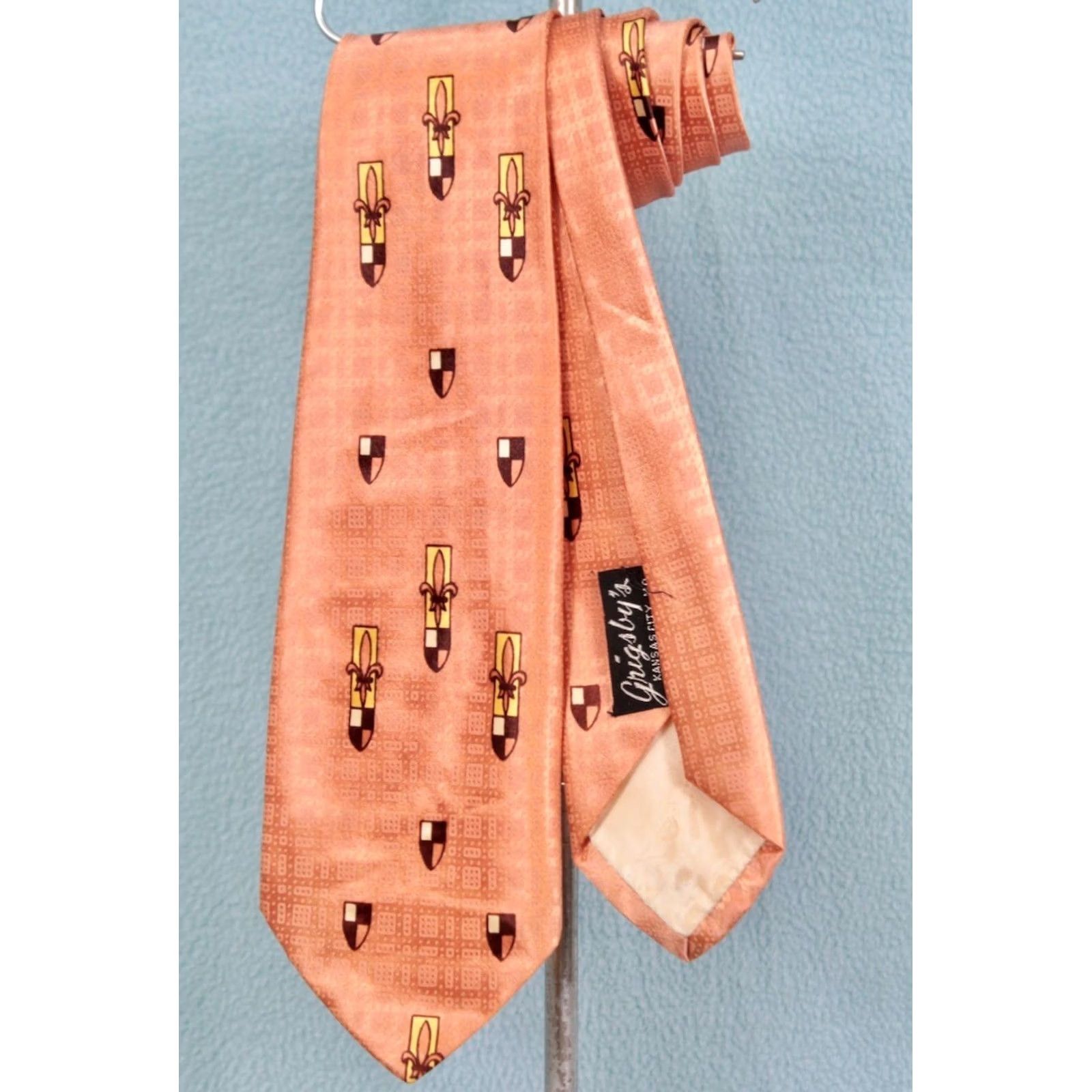 Vintage VTG 1940s Necktie TIE Rayon Orange Men’s 40s Tie Mens Vintage Condition: Great Measurements 51" L 3.5" W Size ONE SIZE - 2 Thumbnail