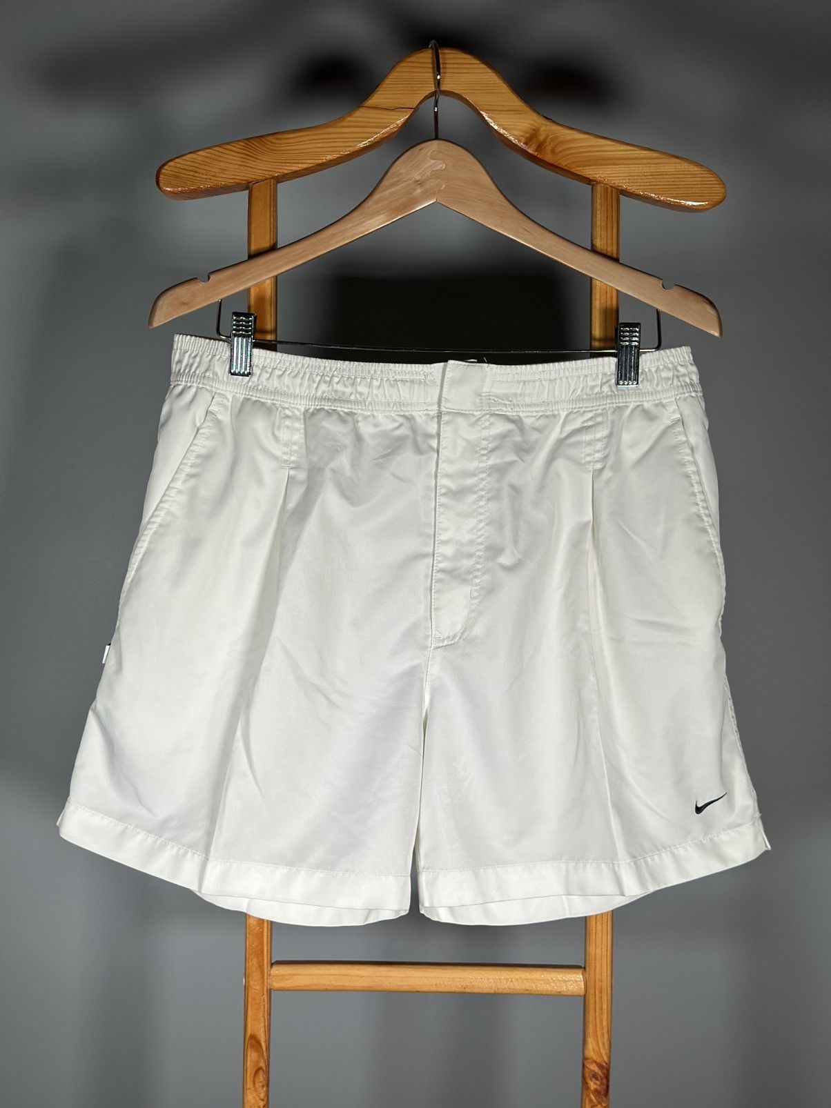 Nike Nike 90 s vintage shorts 🔥Y2K Size US 33 - 2 Thumbnail
