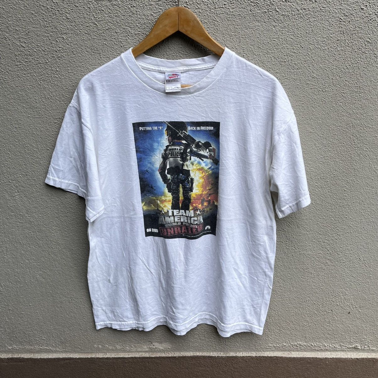 Vintage TEAM AMERICA World Police movie tee comedy