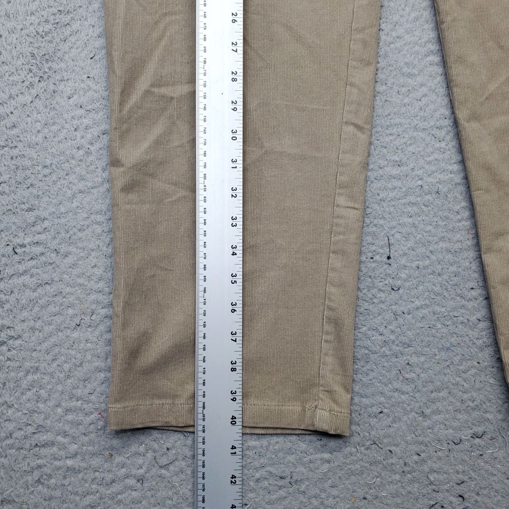 Haggar Haggar Pants Mens 42 Brown Corduroy Chino 42x30 Stretch Flex Waistband Straight Fit Size US 42 / EU 58 - 3 Thumbnail