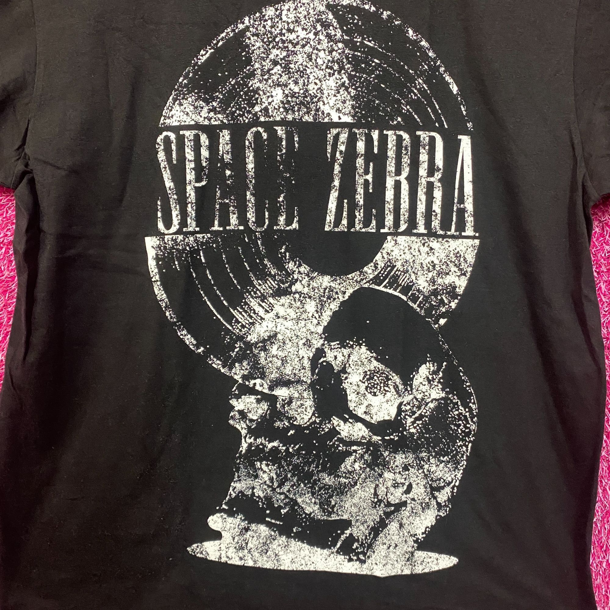 Band Tees Space Zebra Broken Records Rock Band T-Shirt Large Size US L / EU 52-54 / 3 - 2 Thumbnail