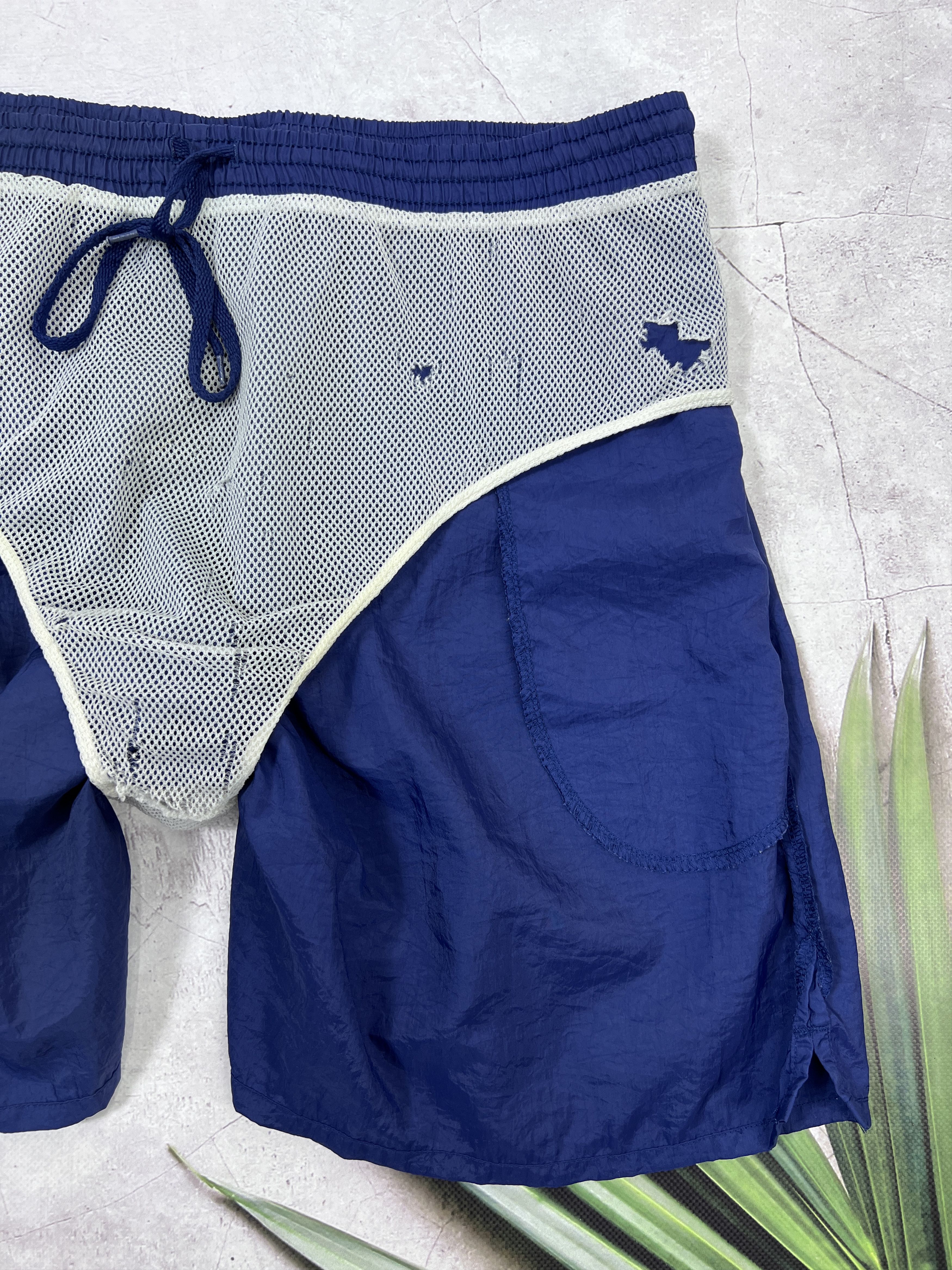 Nike × Vintage Vintage Nike Shorts Swoosh Logo Dark Blue Size US 36 / EU 52 - 15 Thumbnail