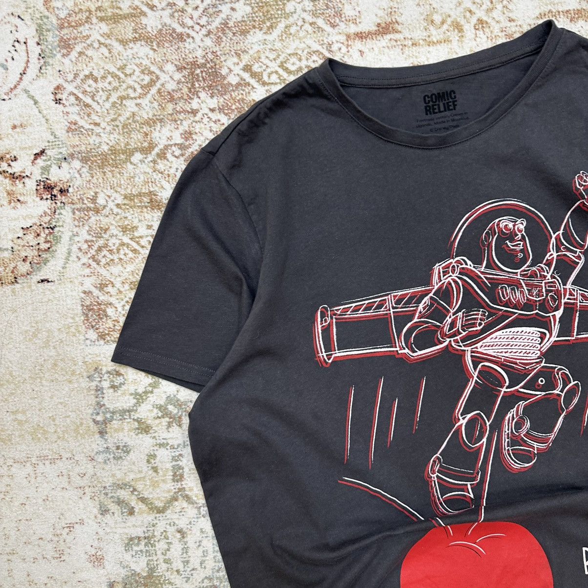 Vintage Vintage Adult “ Comic Relief Buzz Lightyear RND21” T-shirts Size US L / EU 52-54 / 3 - 6 Thumbnail