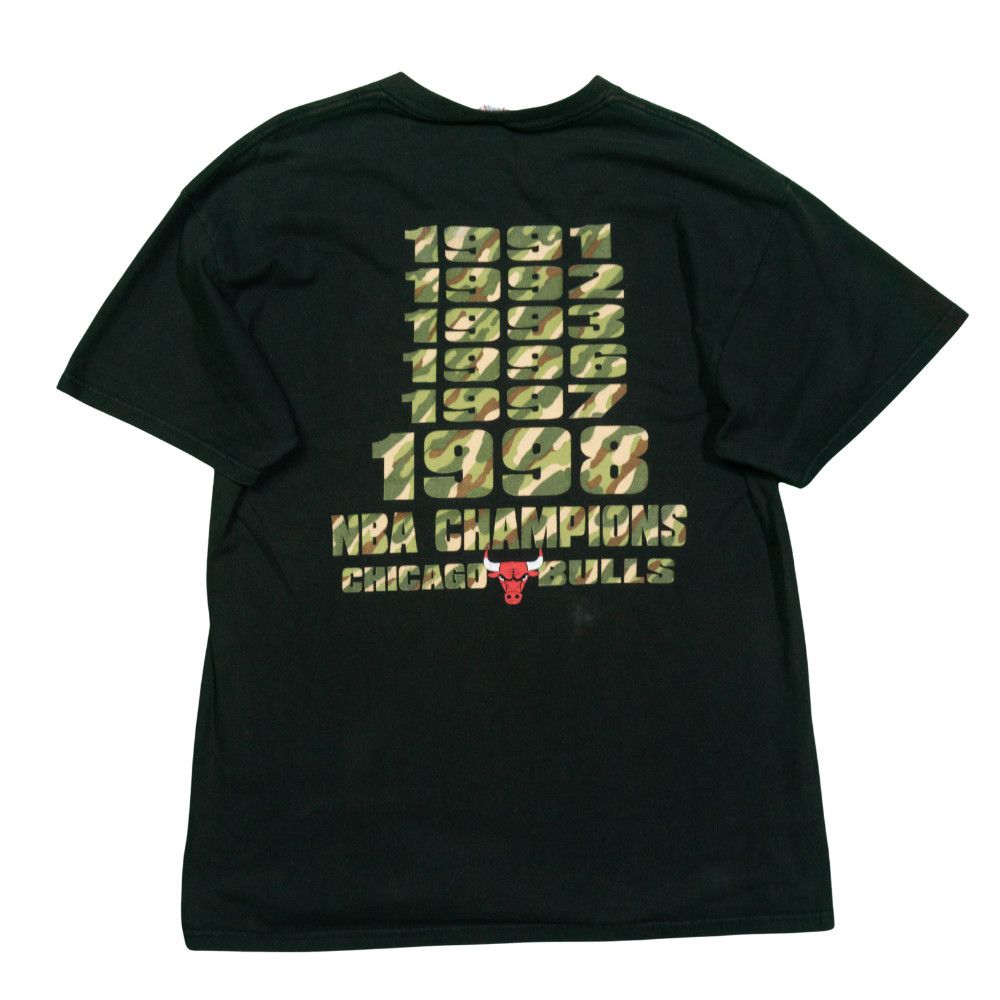 Vintage 1998 Chicago Bulls NBA Champs Camo Tee – XL Size US XL / EU 56 / 4 - 6 Thumbnail